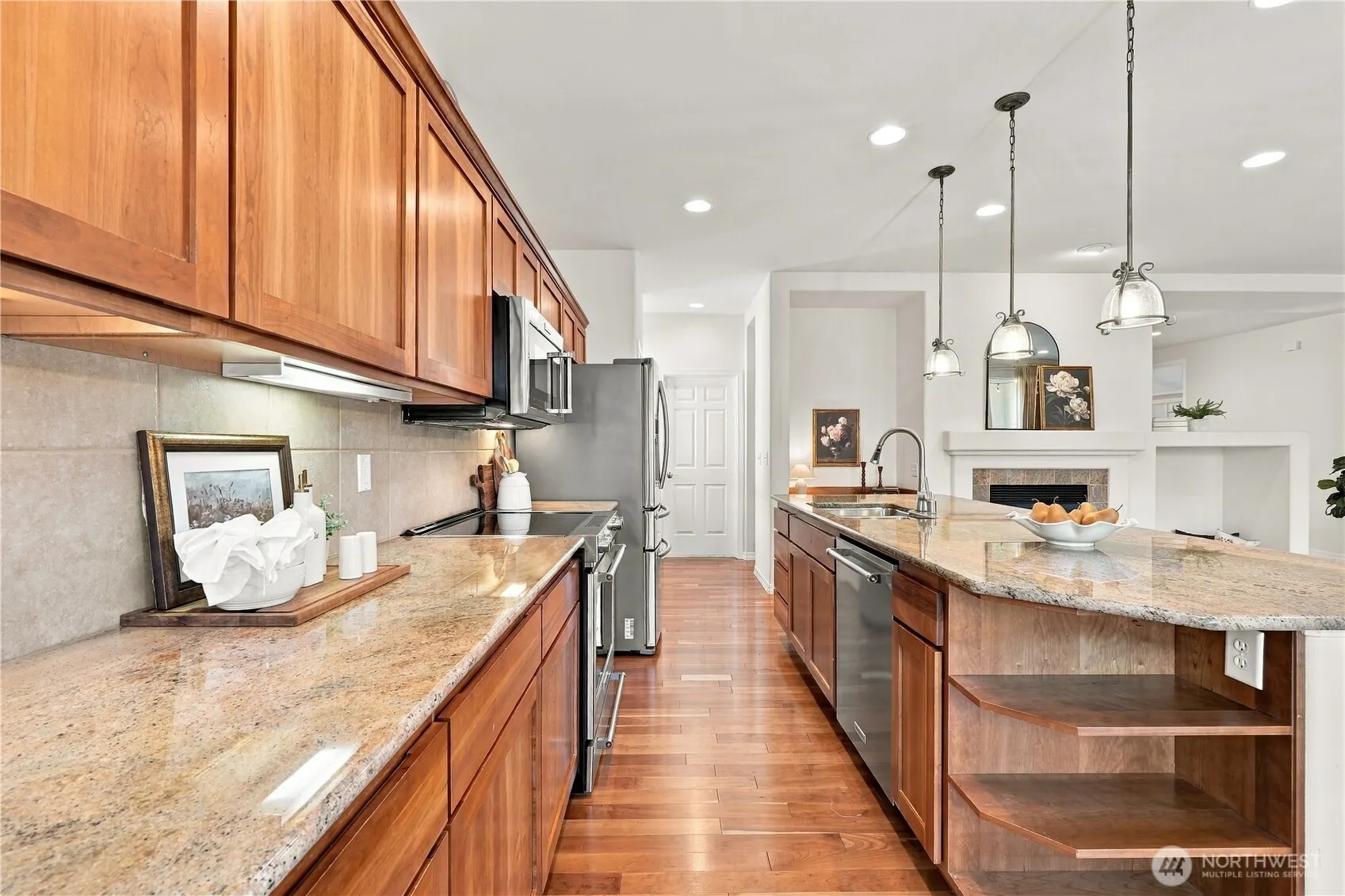 12423 231st Avenue NE, Redmond, WA 98053