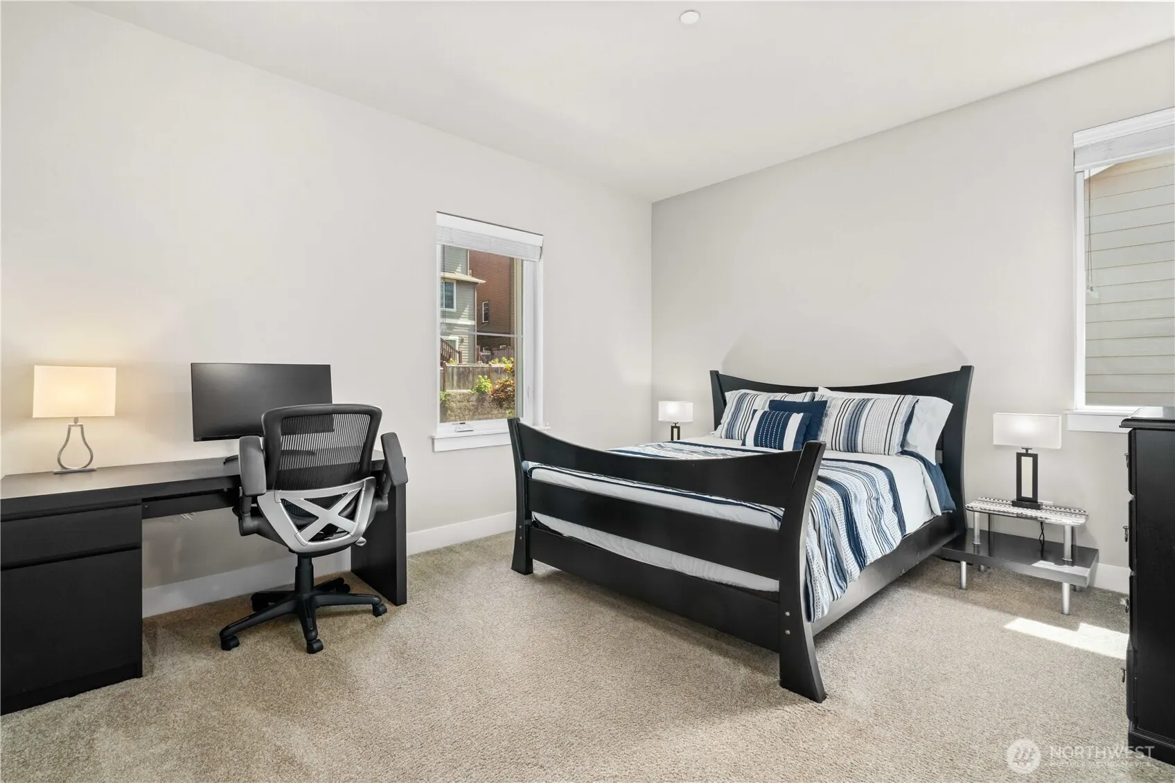 12099 164th Court NE, Redmond, WA 98052