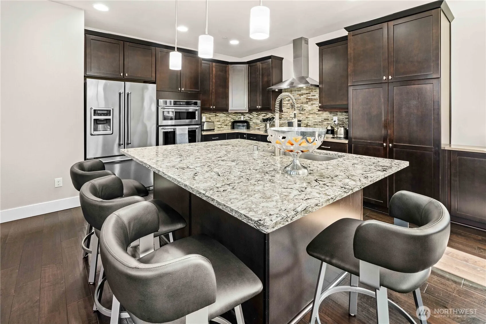 12099 164th Court NE, Redmond, WA 98052