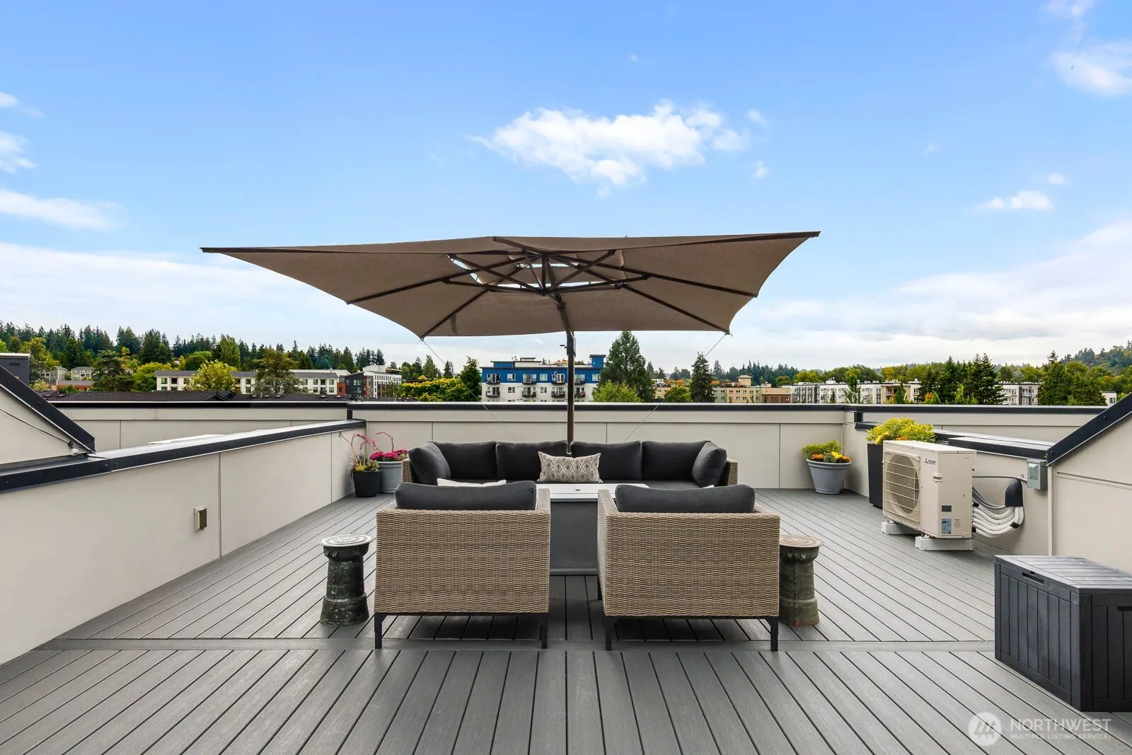 18303 96th Avenue NE #B, Bothell, WA 98011