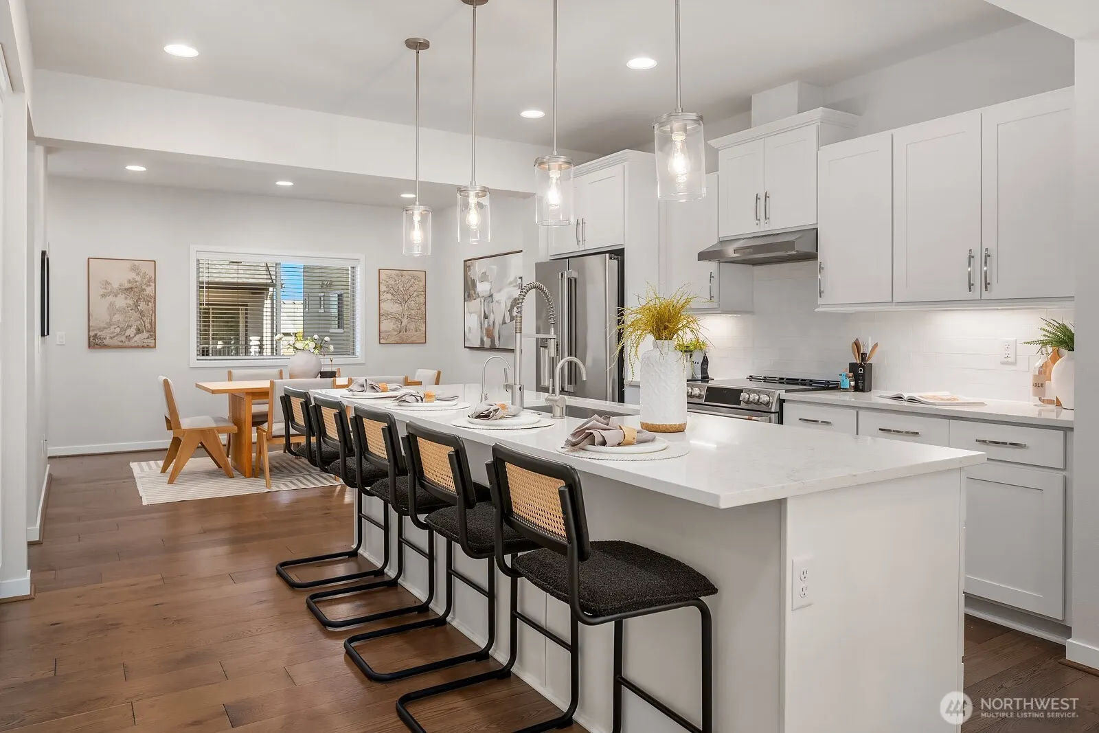 1241 7th Avenue NE, Issaquah, WA 98029
