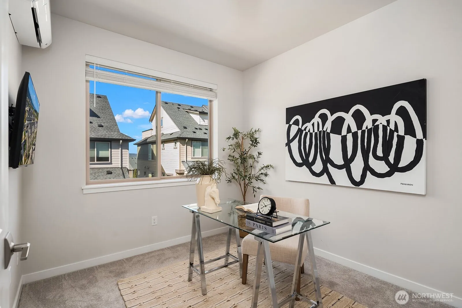 1241 7th Avenue NE, Issaquah, WA 98029