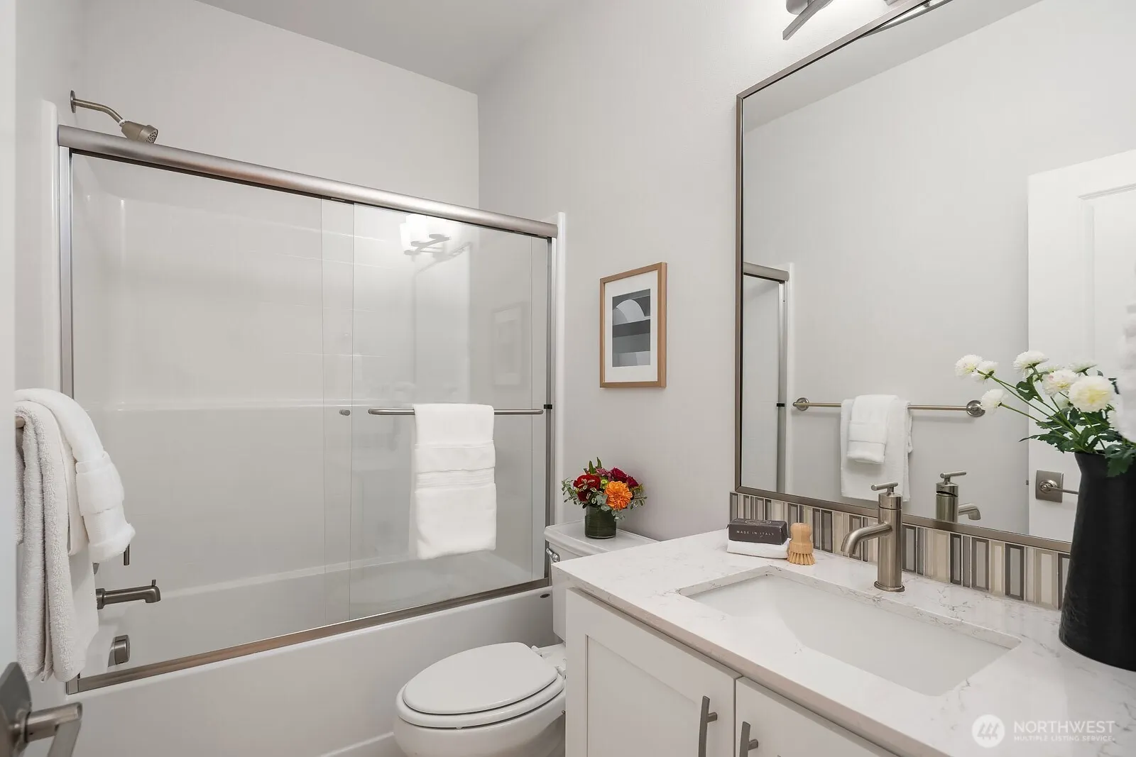 1241 7th Avenue NE, Issaquah, WA 98029