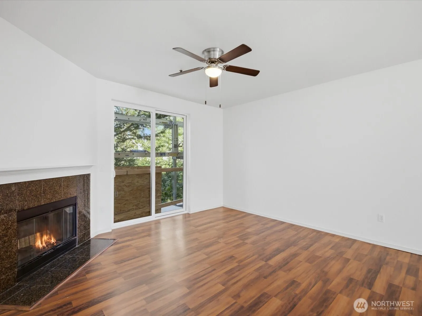3116 164th Street SW #805, Lynnwood, WA 98087