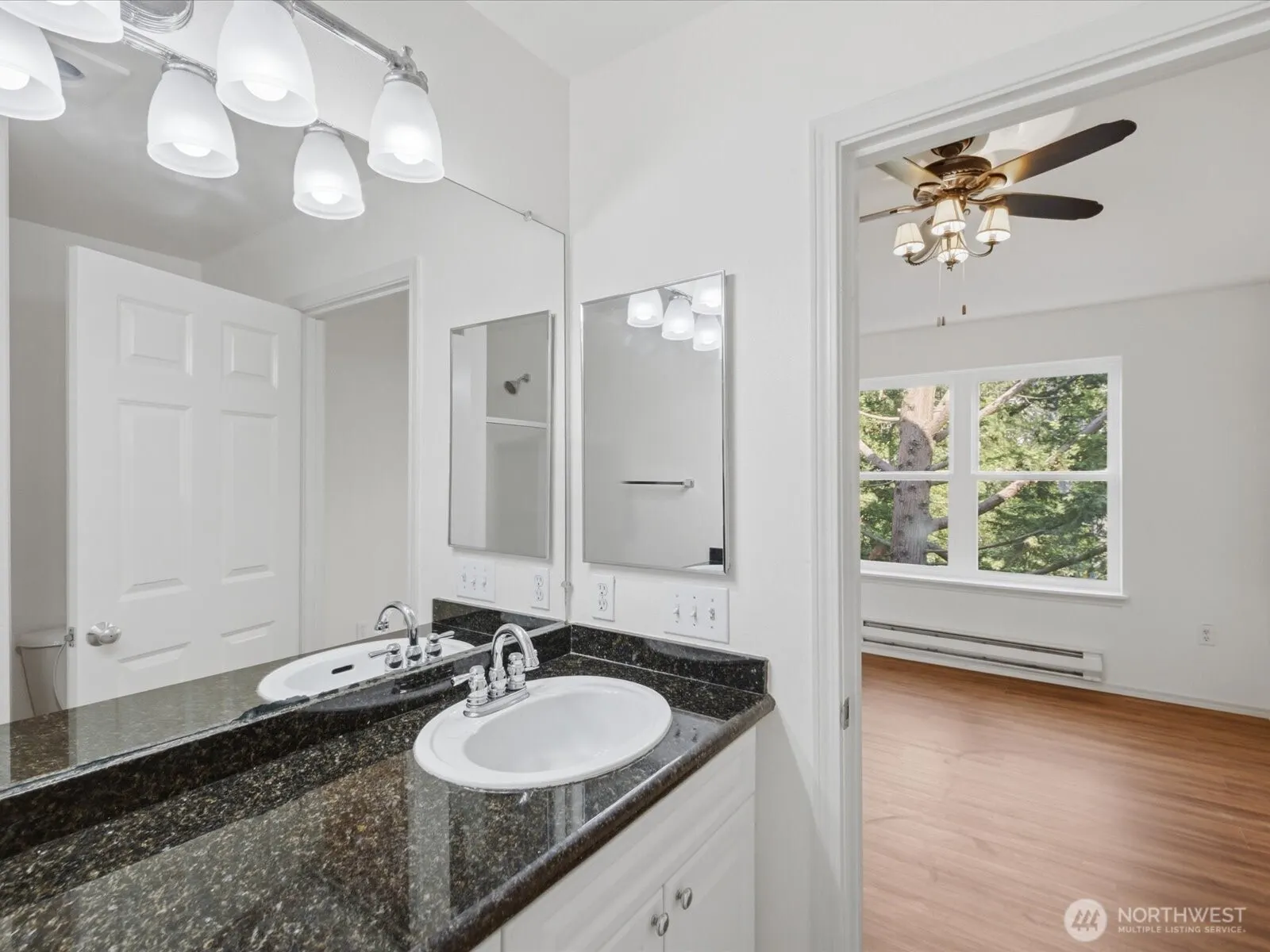 3116 164th Street SW #805, Lynnwood, WA 98087