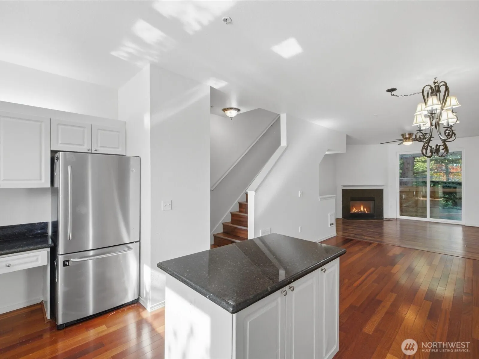 3116 164th Street SW #805, Lynnwood, WA 98087
