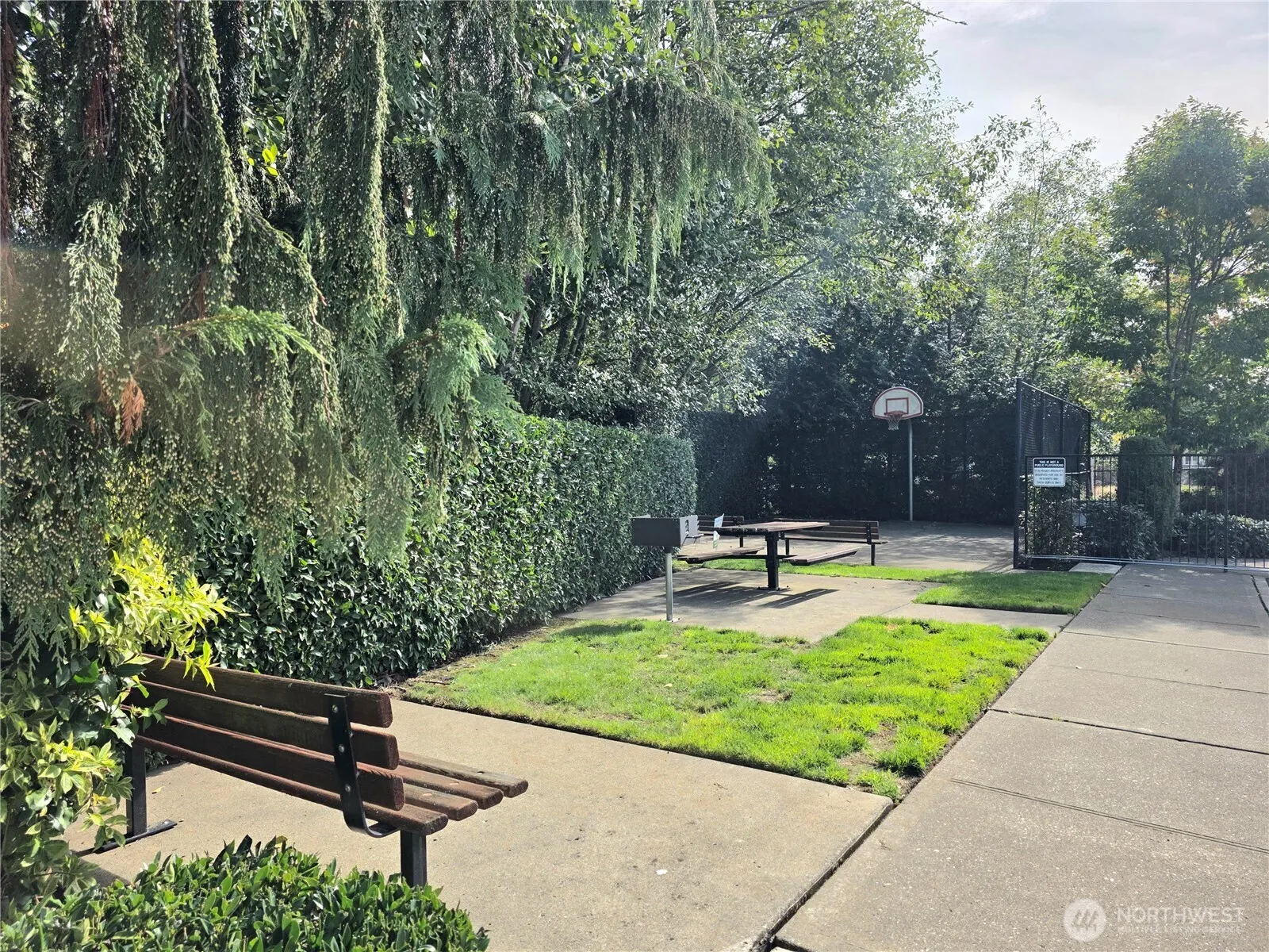 18866 108th Lane SE, Renton, WA 98055-6401