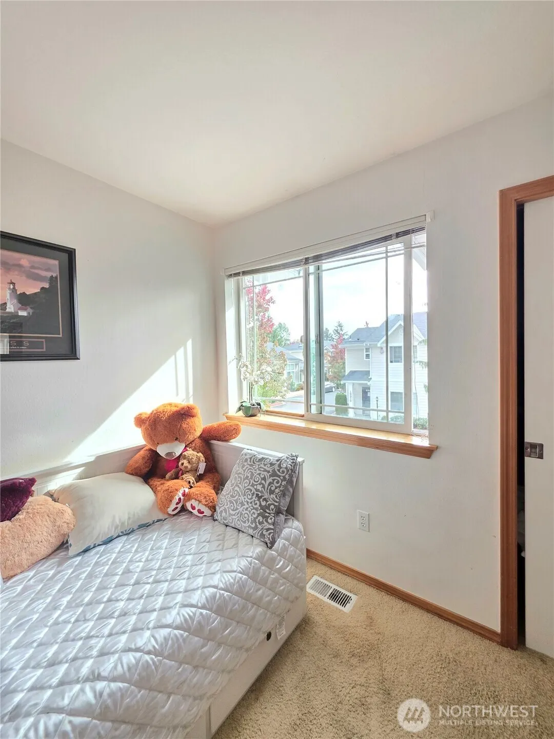 18866 108th Lane SE, Renton, WA 98055-6401