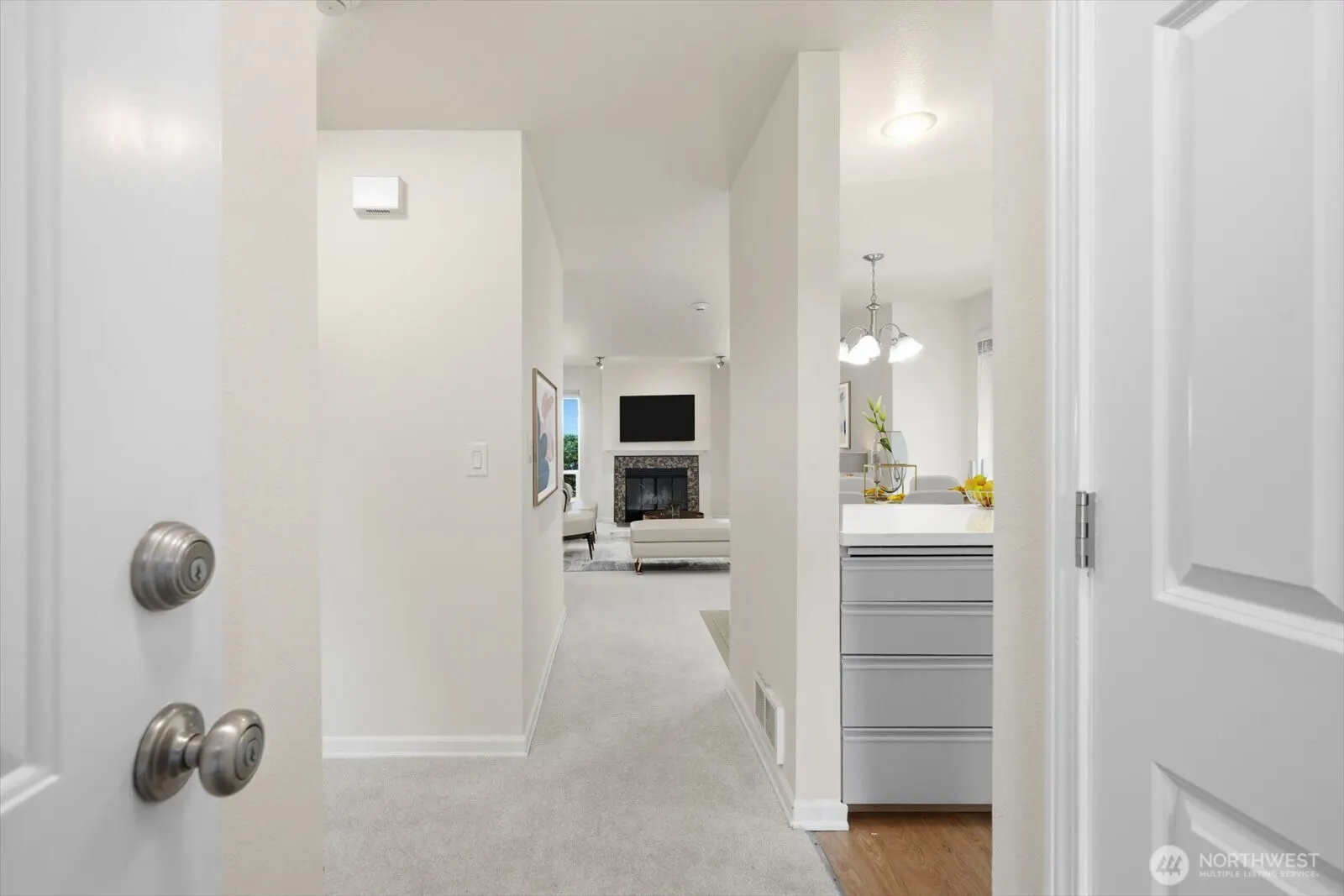 7019 210th Street SW #4, Lynnwood, WA 98036-7372