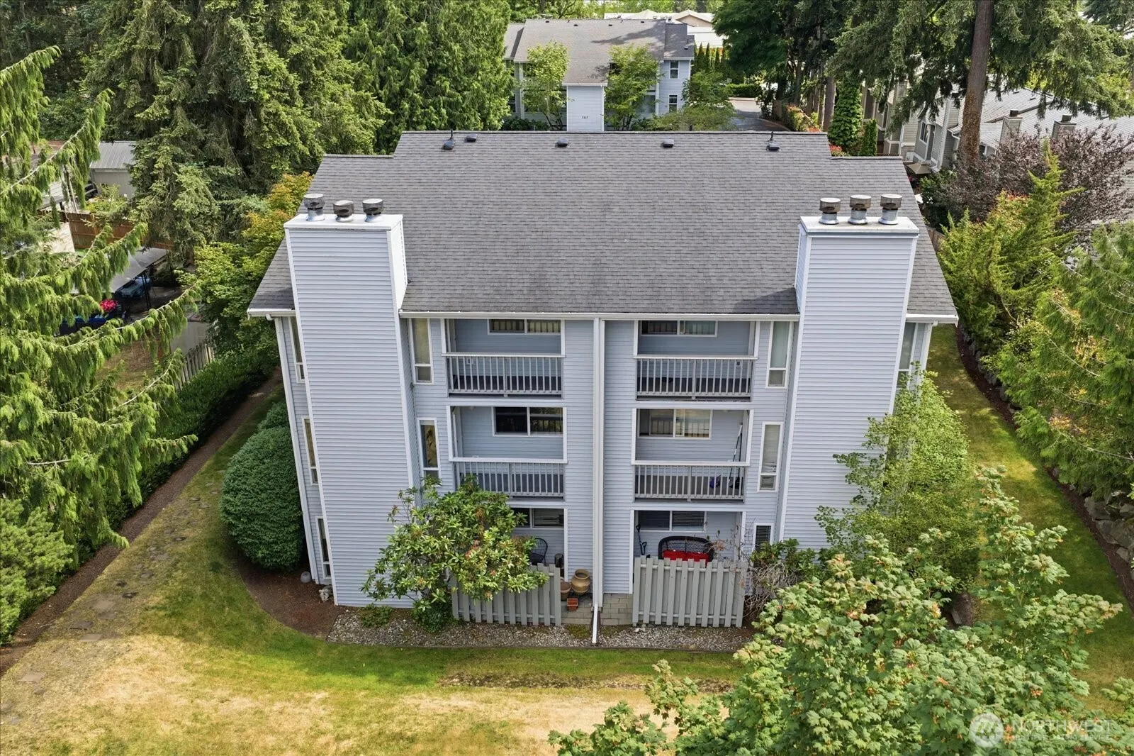 7019 210th Street SW #4, Lynnwood, WA 98036-7372