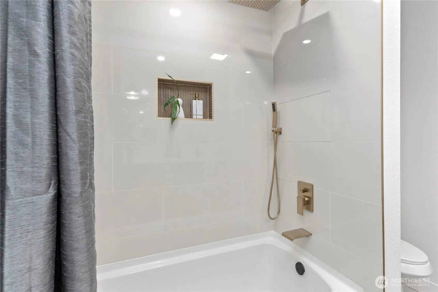 2619 133rd Place SE, Mill Creek, WA 98012