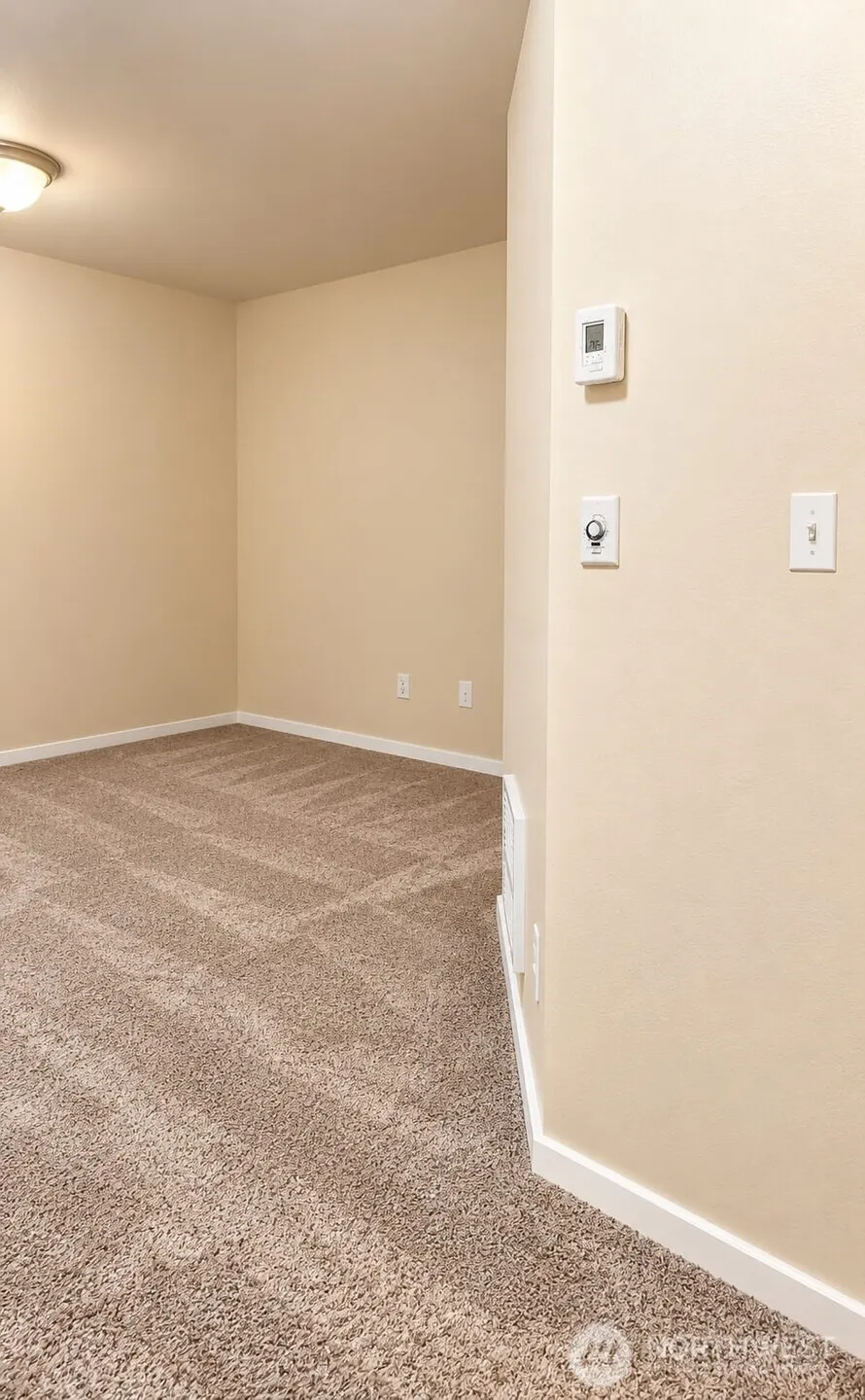 16500 SE 1st Dr , Bothell, WA 98012