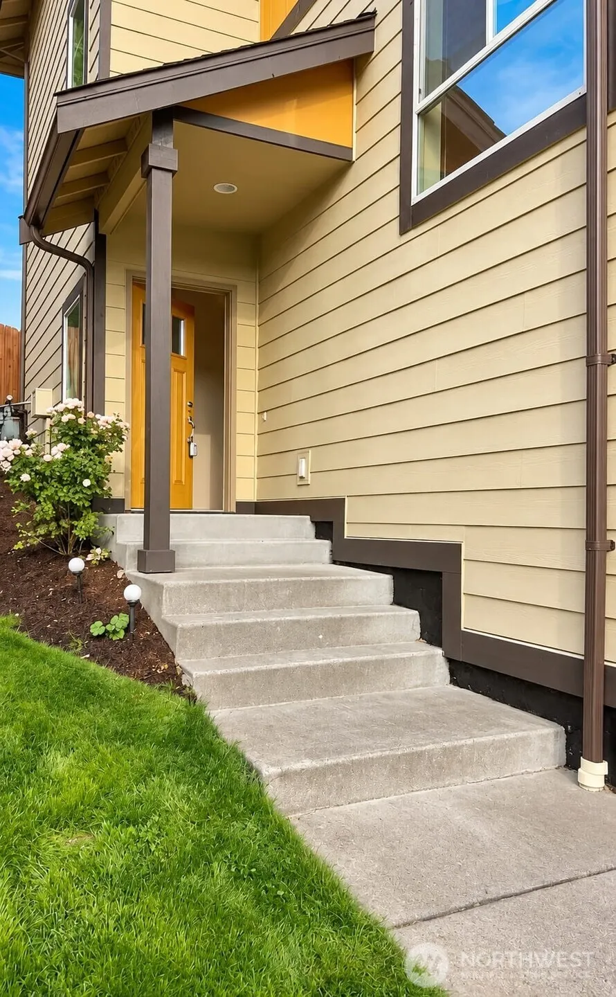 16500 SE 1st Dr , Bothell, WA 98012