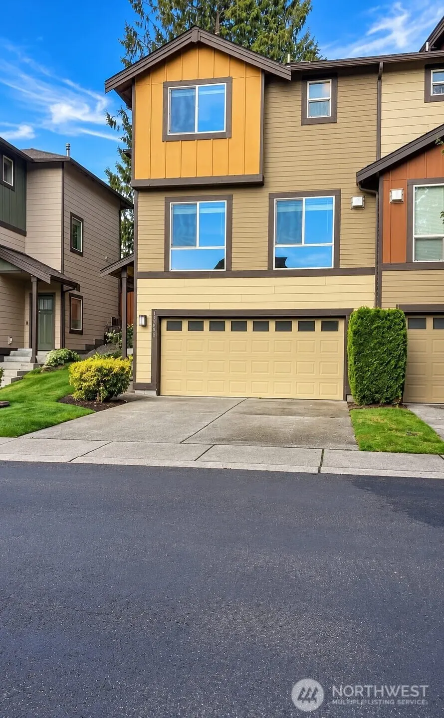 16500 SE 1st Dr , Bothell, WA 98012
