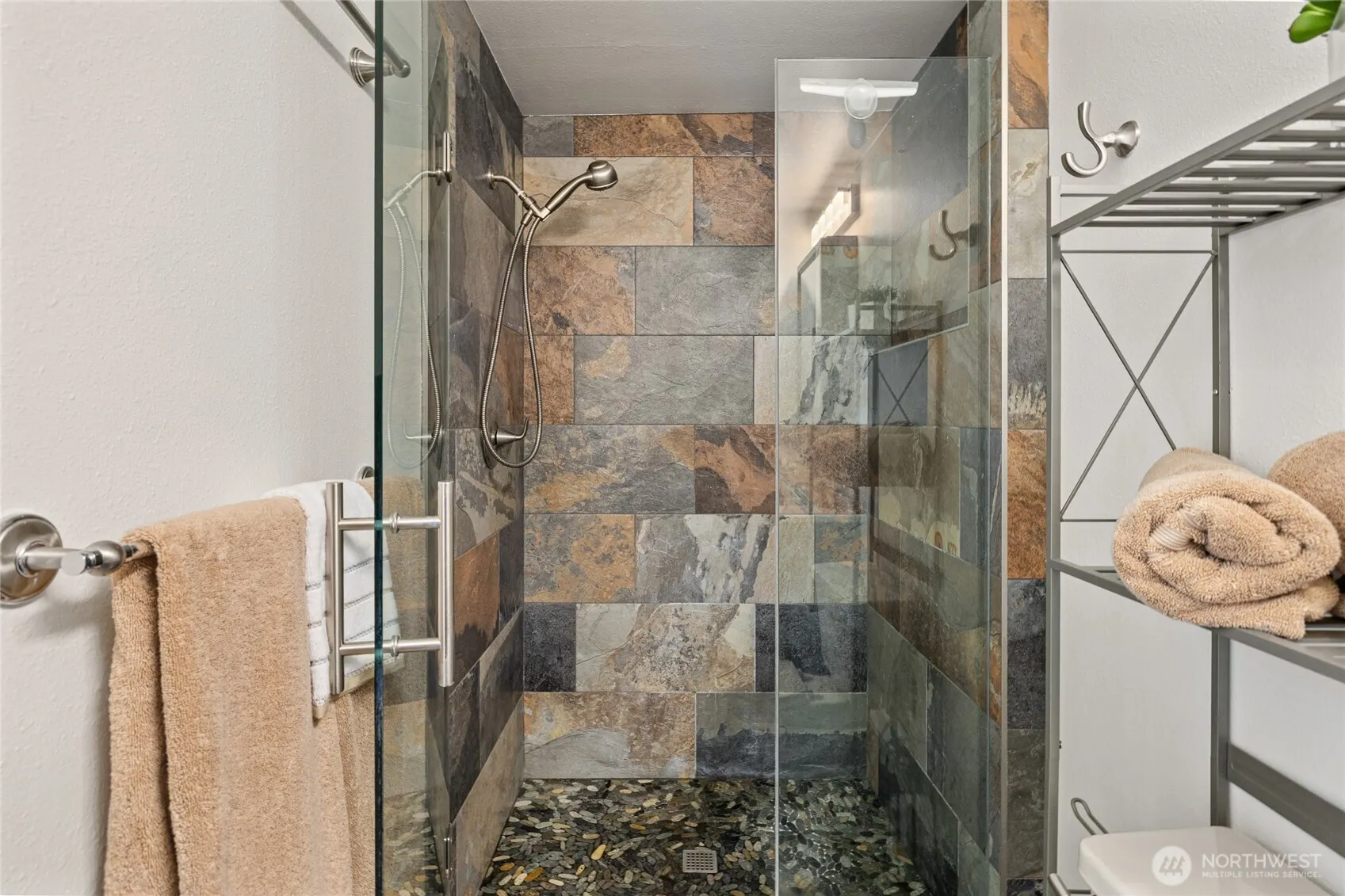 730 Woodland Way , Kent, WA 98030
