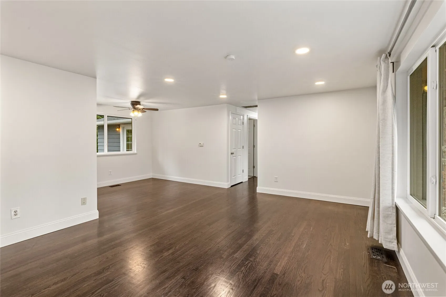 730 Woodland Way , Kent, WA 98030