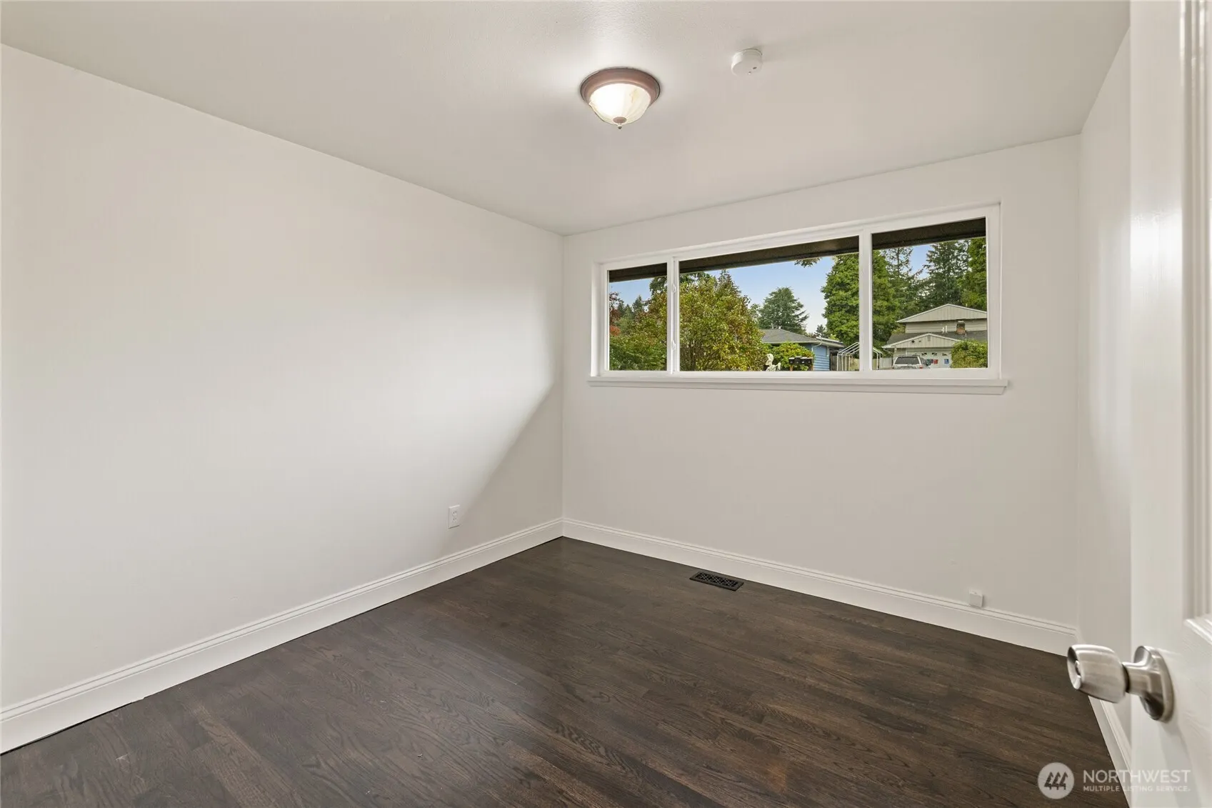 730 Woodland Way , Kent, WA 98030