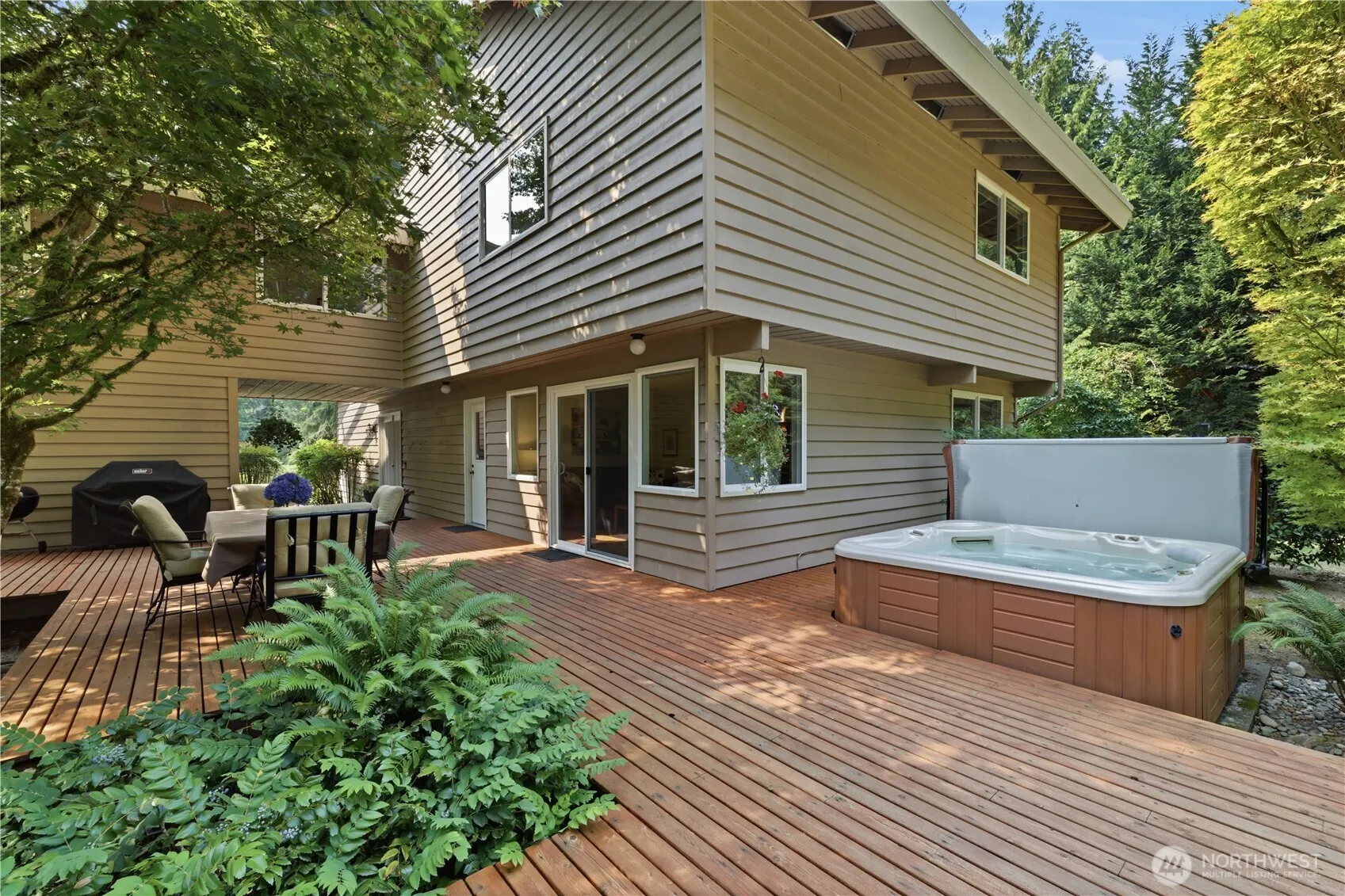 18202 NE 191st Street , Woodinville, WA 98077