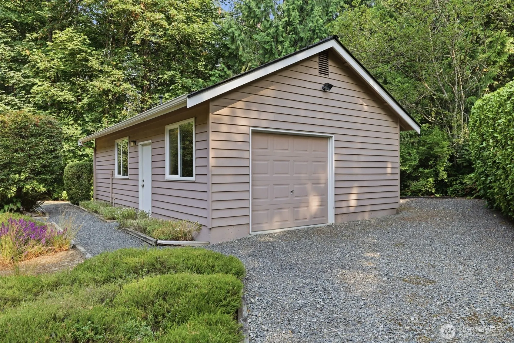 18202 NE 191st Street , Woodinville, WA 98077