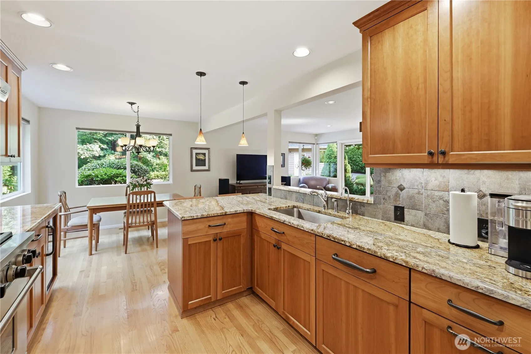 18202 NE 191st Street , Woodinville, WA 98077