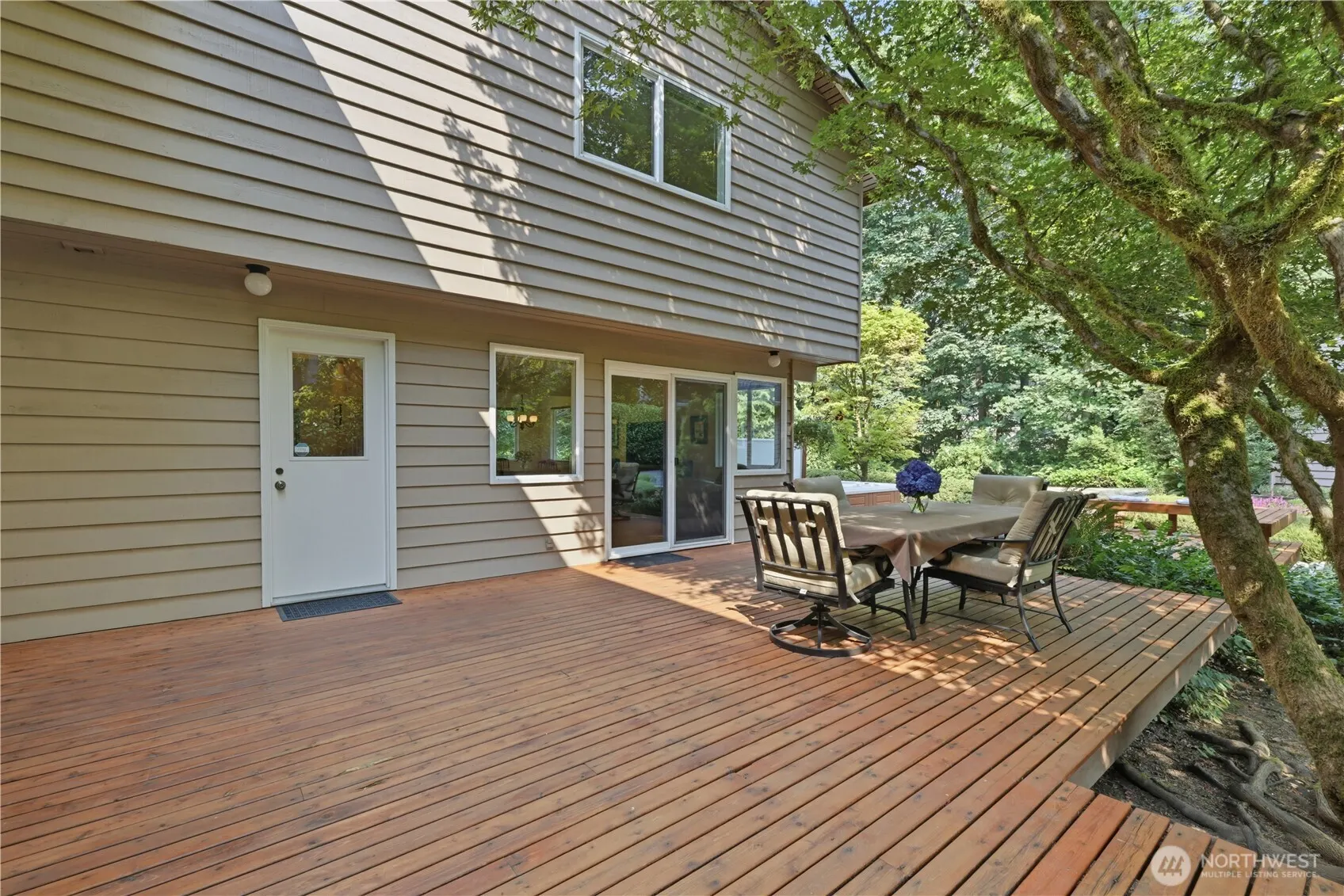 18202 NE 191st Street , Woodinville, WA 98077