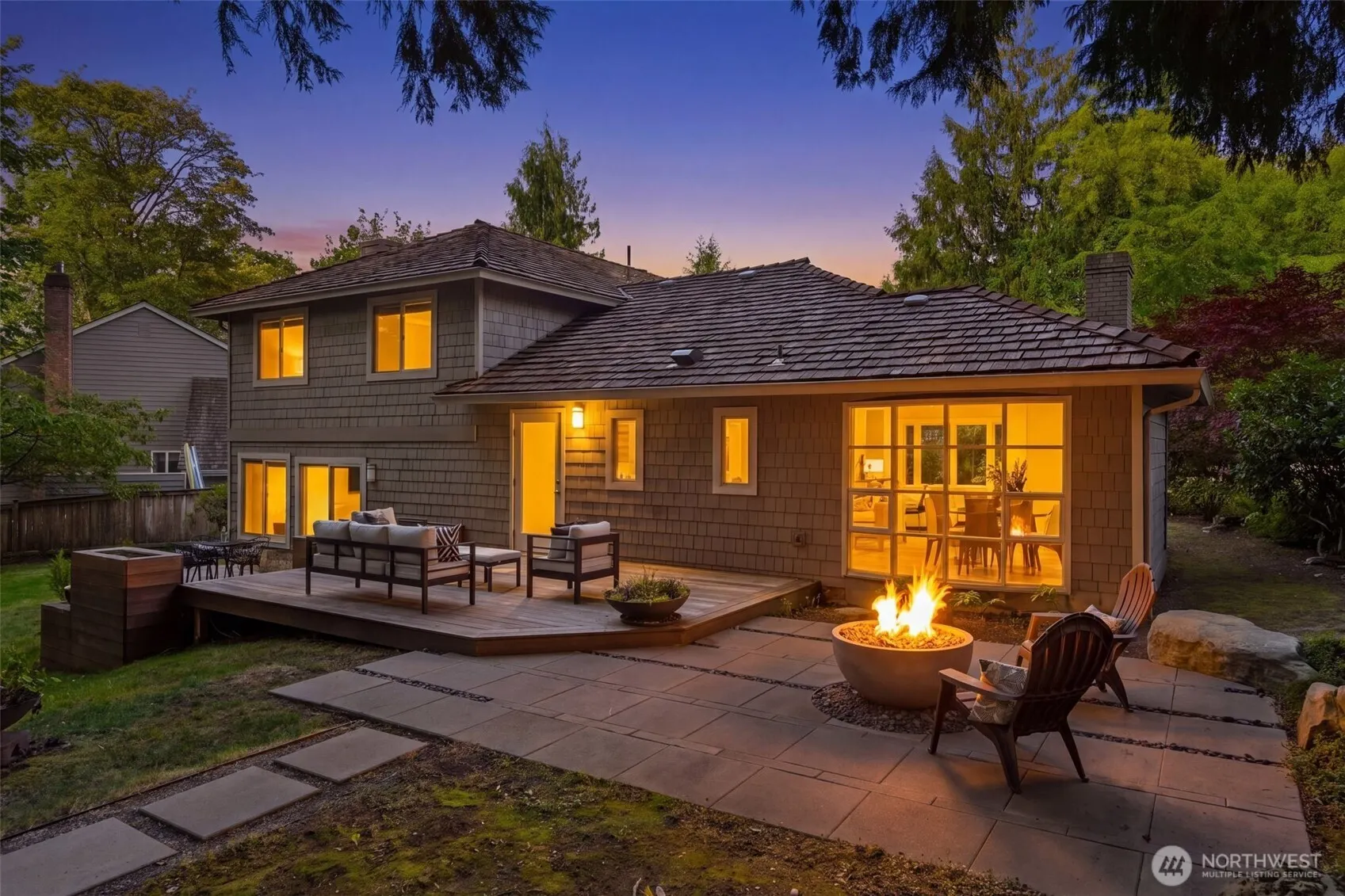 20535 NE 37th Way , Sammamish, WA 98074