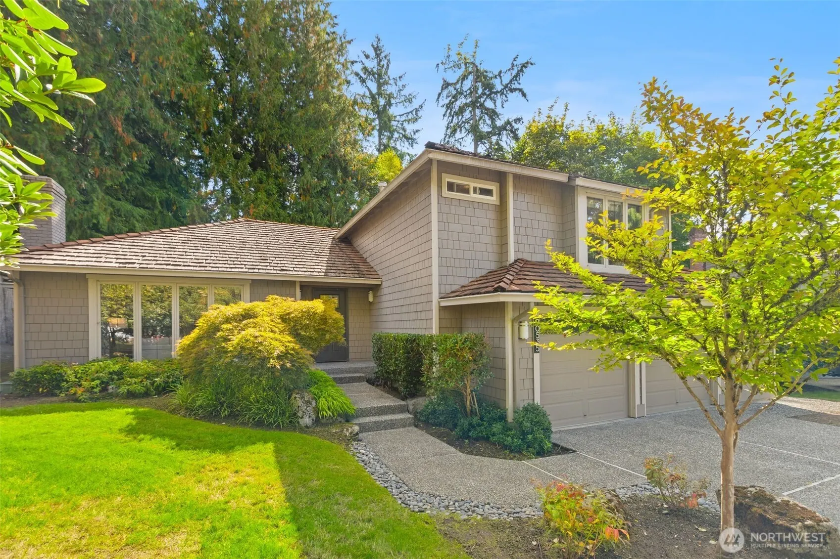 20535 NE 37th Way , Sammamish, WA 98074