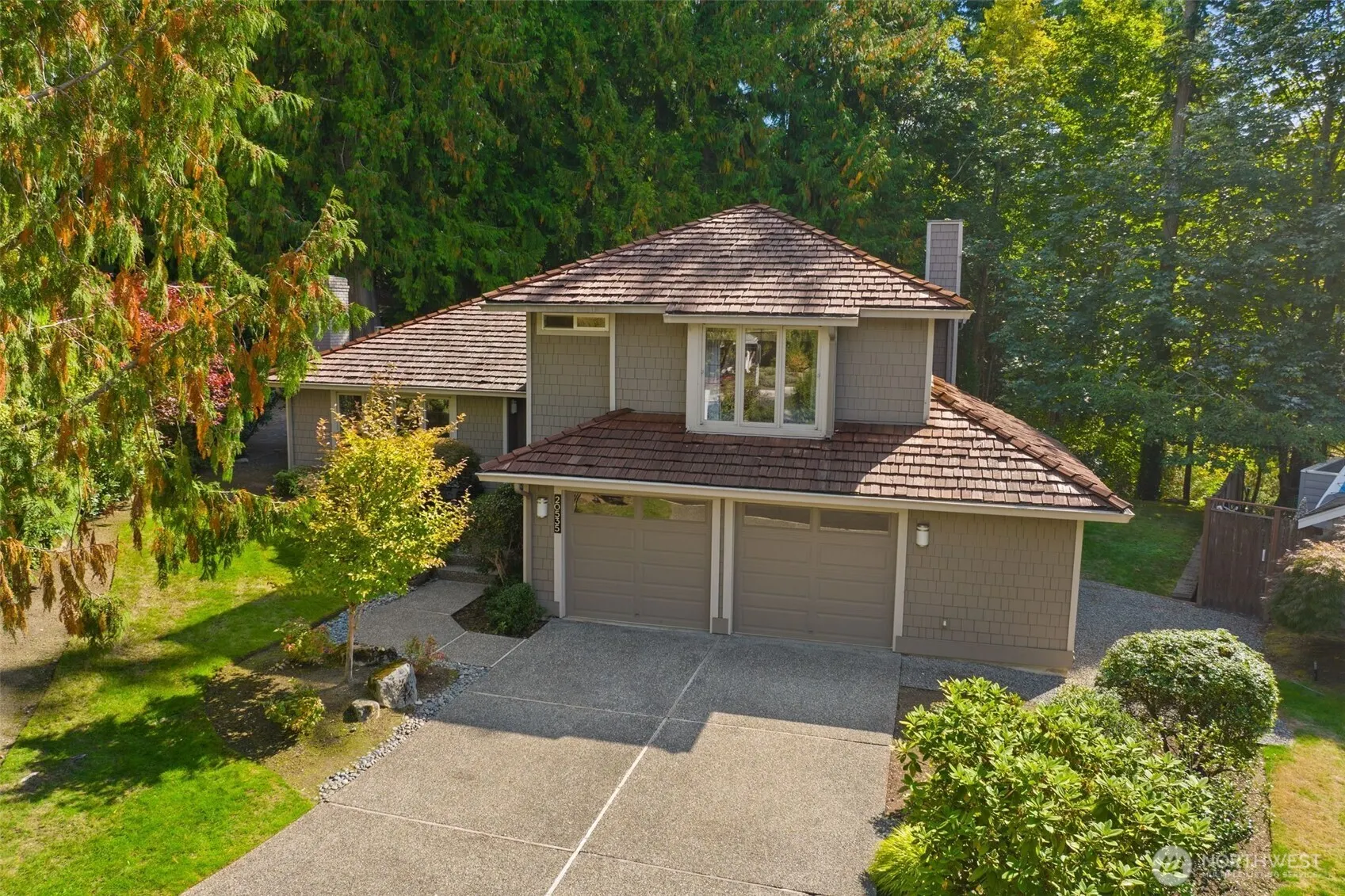 20535 NE 37th Way , Sammamish, WA 98074