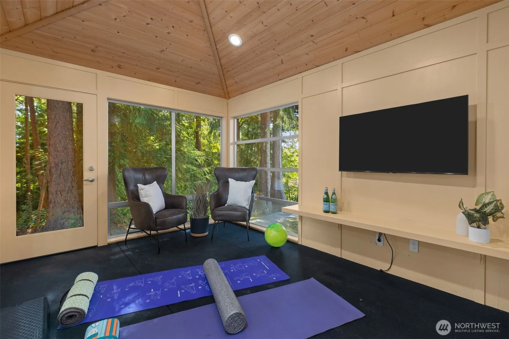 20535 NE 37th Way , Sammamish, WA 98074