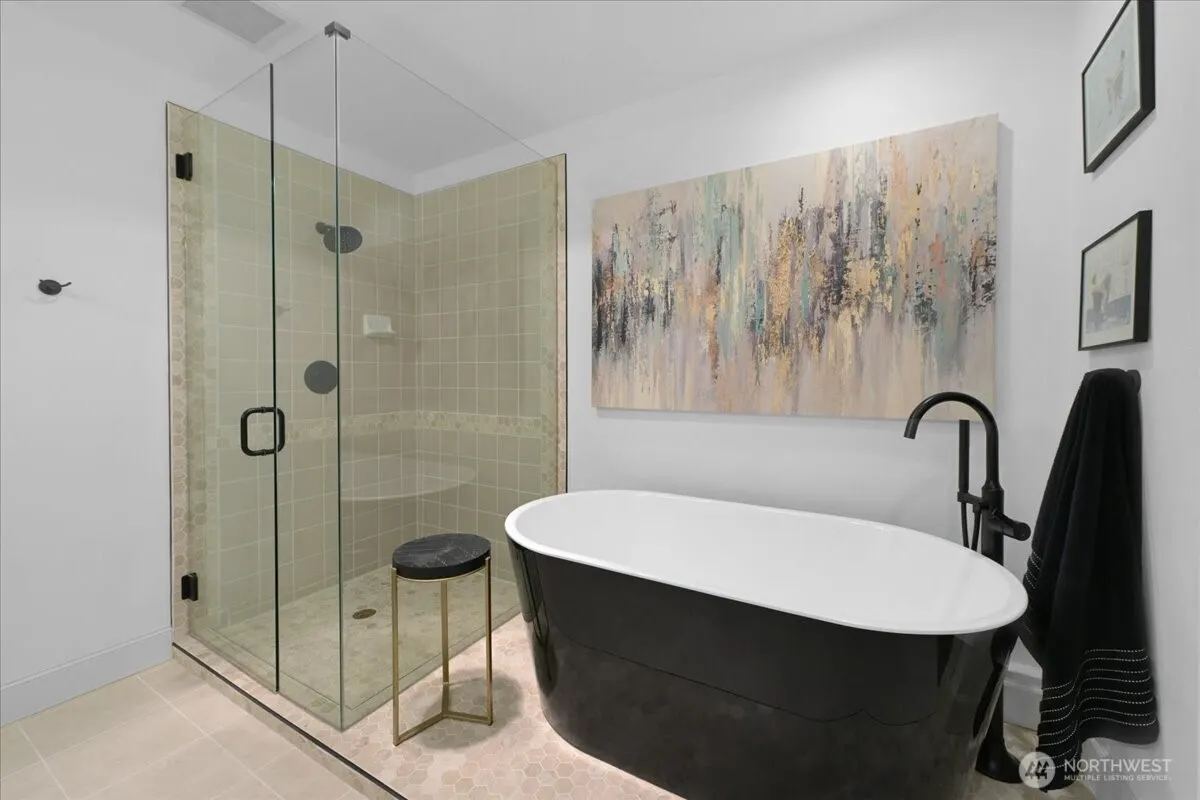 121 Lakeside Avenue #201, Seattle, WA 98122