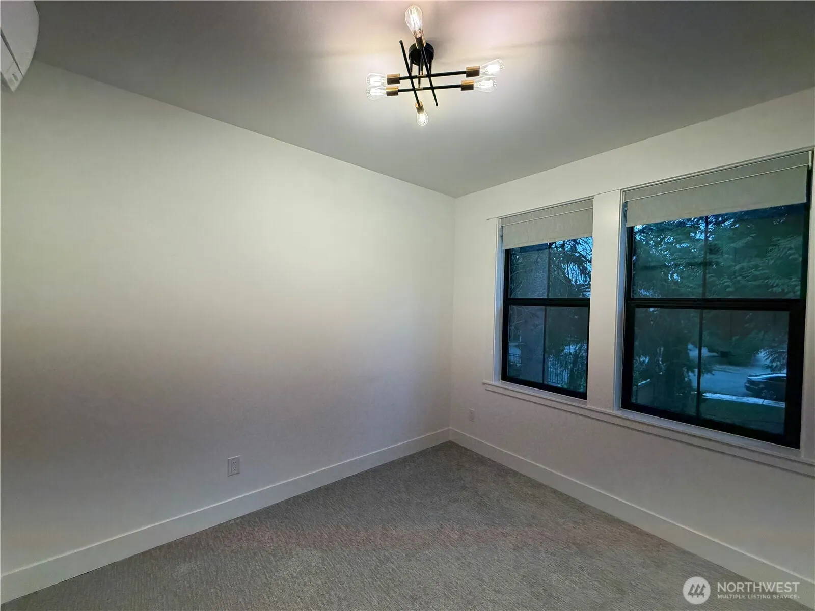 8013 131st Place NE, Kirkland, WA 98033