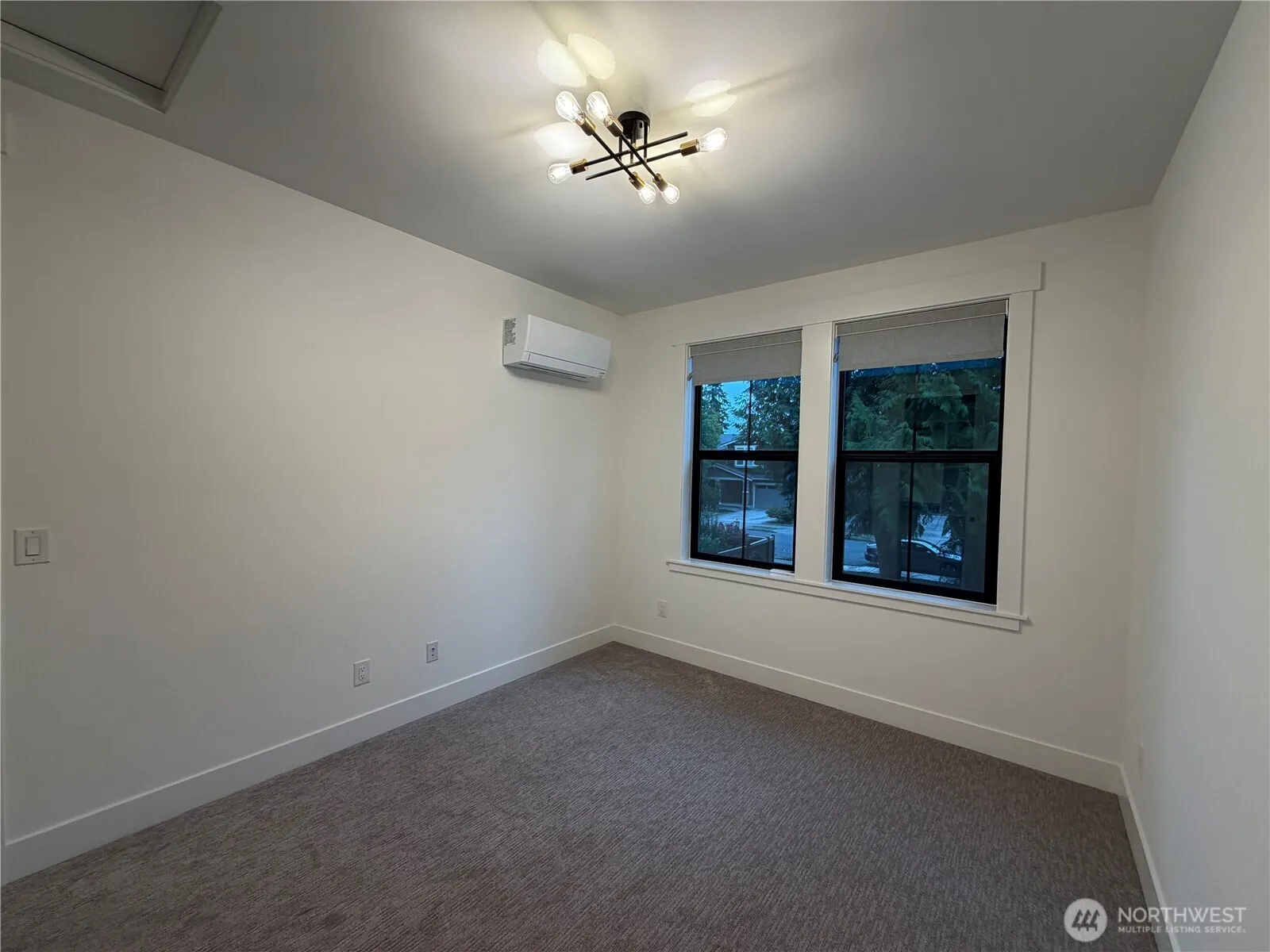 8013 131st Place NE, Kirkland, WA 98033