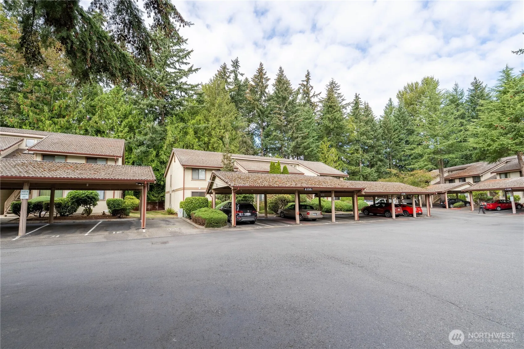 17515 118th Avenue SE #B4, Renton, WA 98058