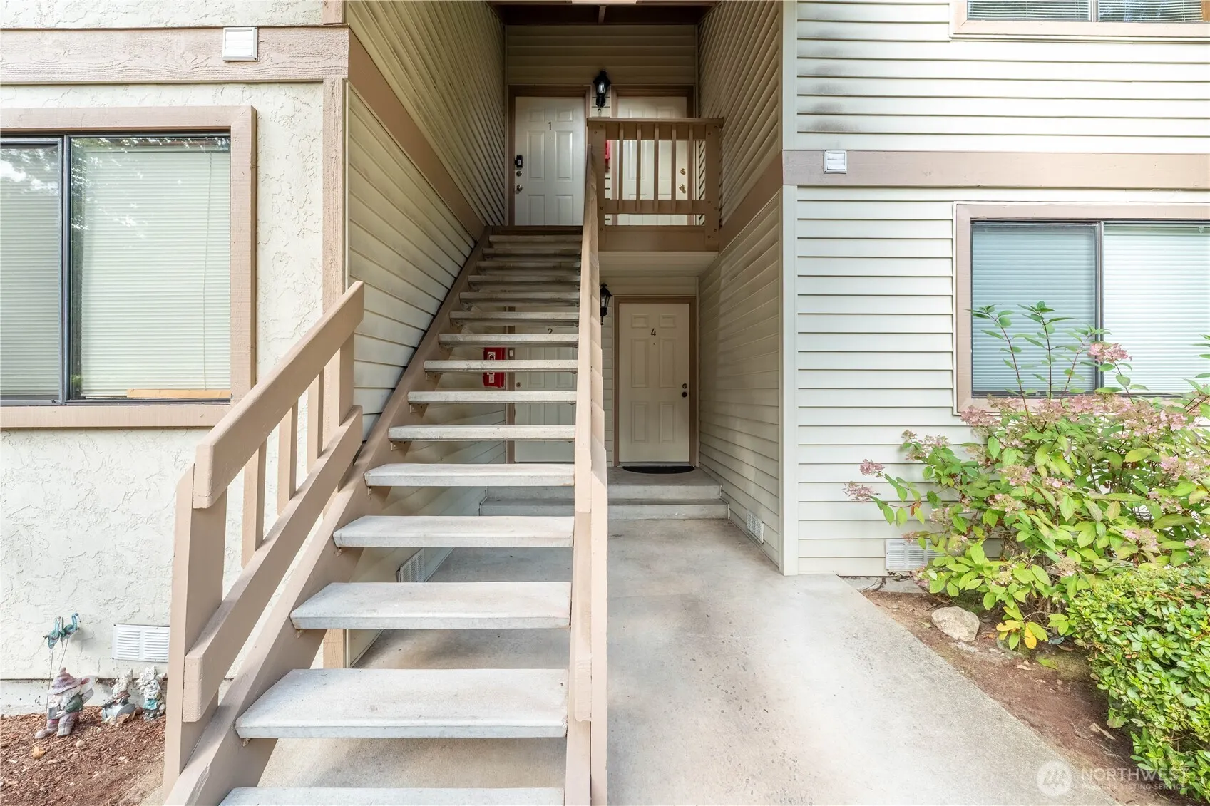 17515 118th Avenue SE #B4, Renton, WA 98058