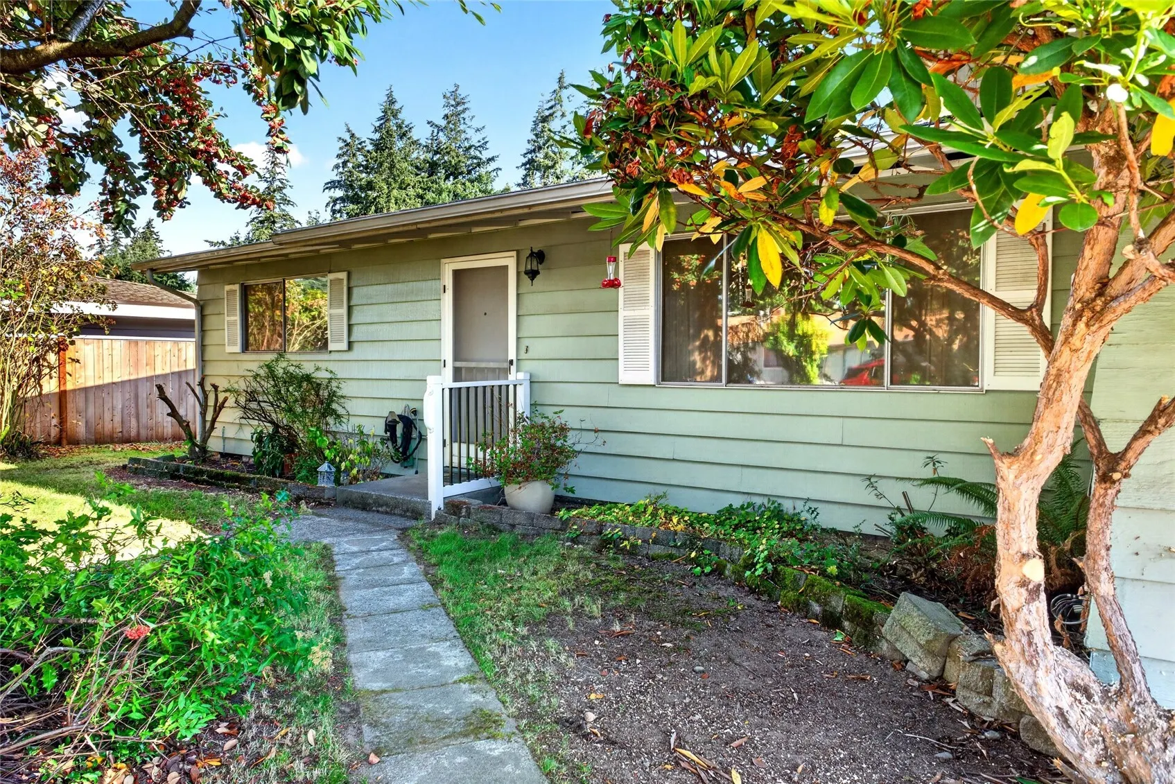10230 126th Avenue SE, Renton, WA 98056