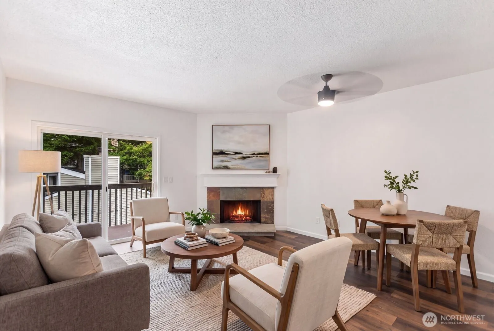 14475 NE 40th St #E202, Bellevue, WA 98007