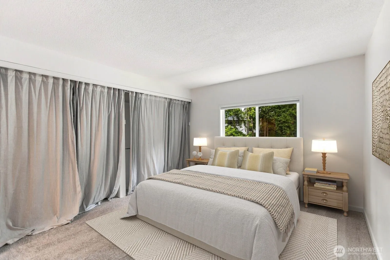 14475 NE 40th St #E202, Bellevue, WA 98007