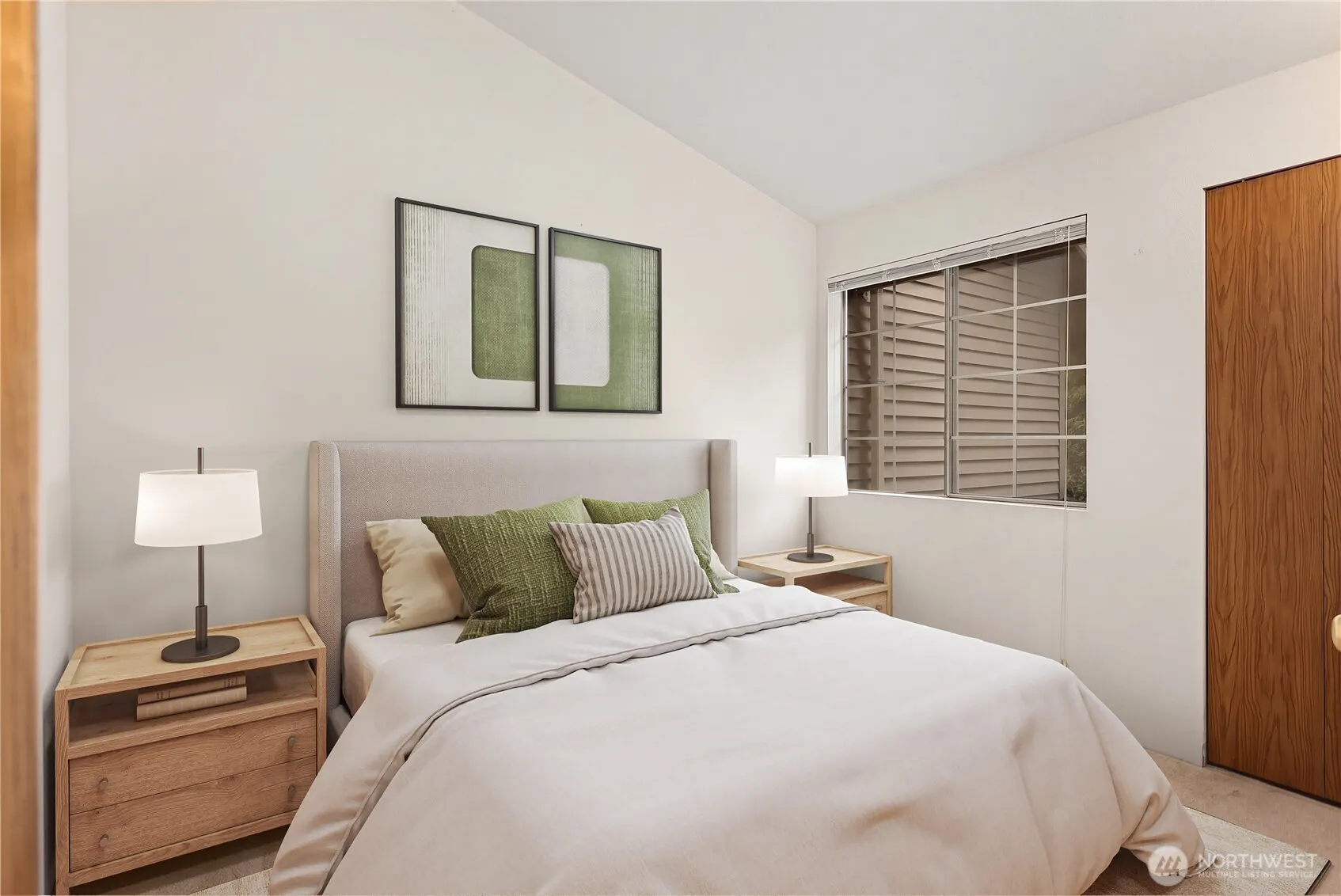 4160 178th Lane SE #5, Bellevue, WA 98008
