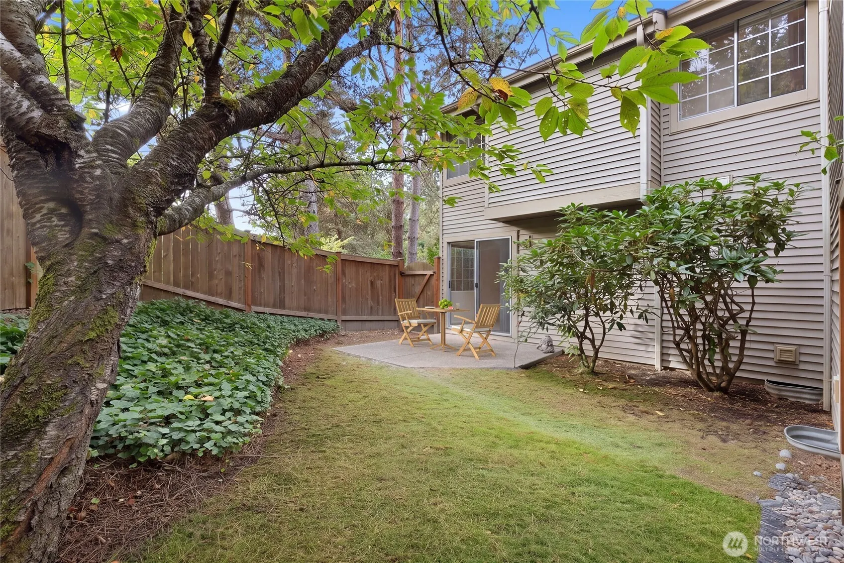 4160 178th Lane SE #5, Bellevue, WA 98008