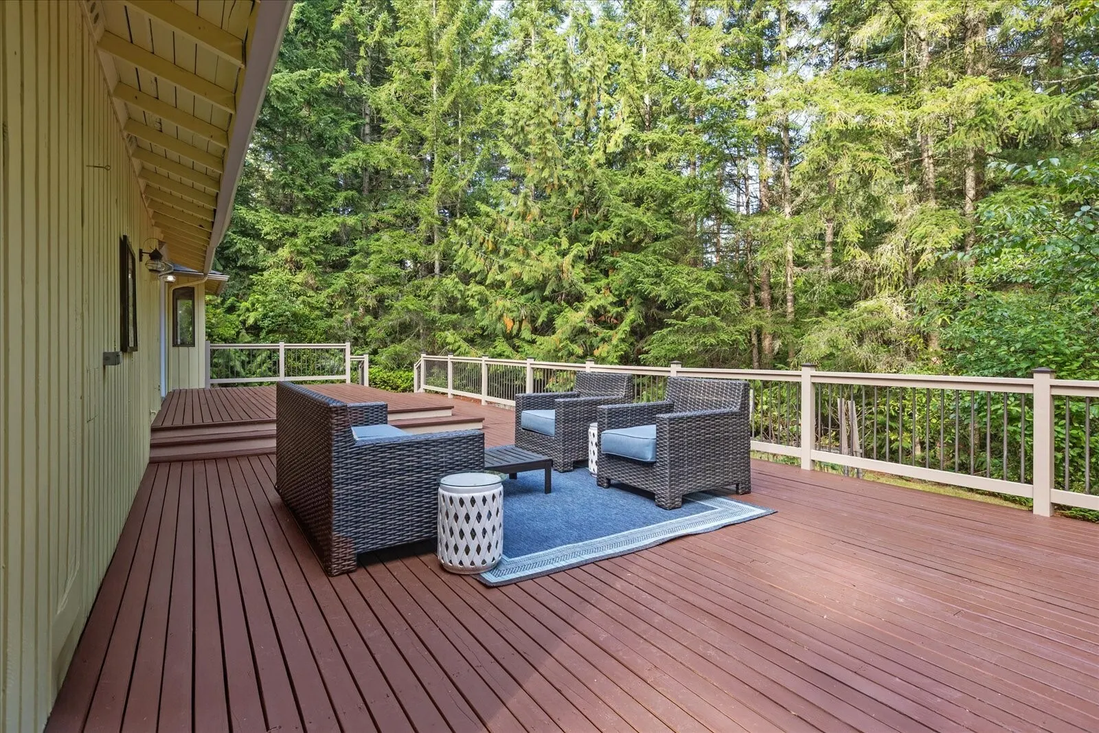 20012 NE 177th Street , Woodinville, WA 98077