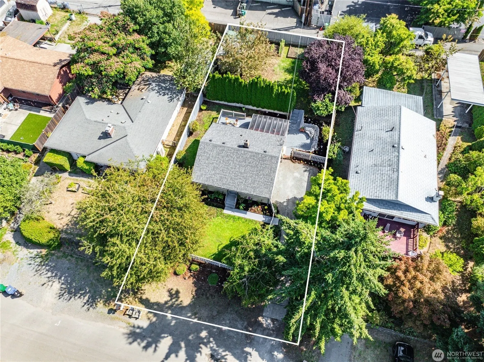 8826 22nd Avenue SW, Seattle, WA 98106