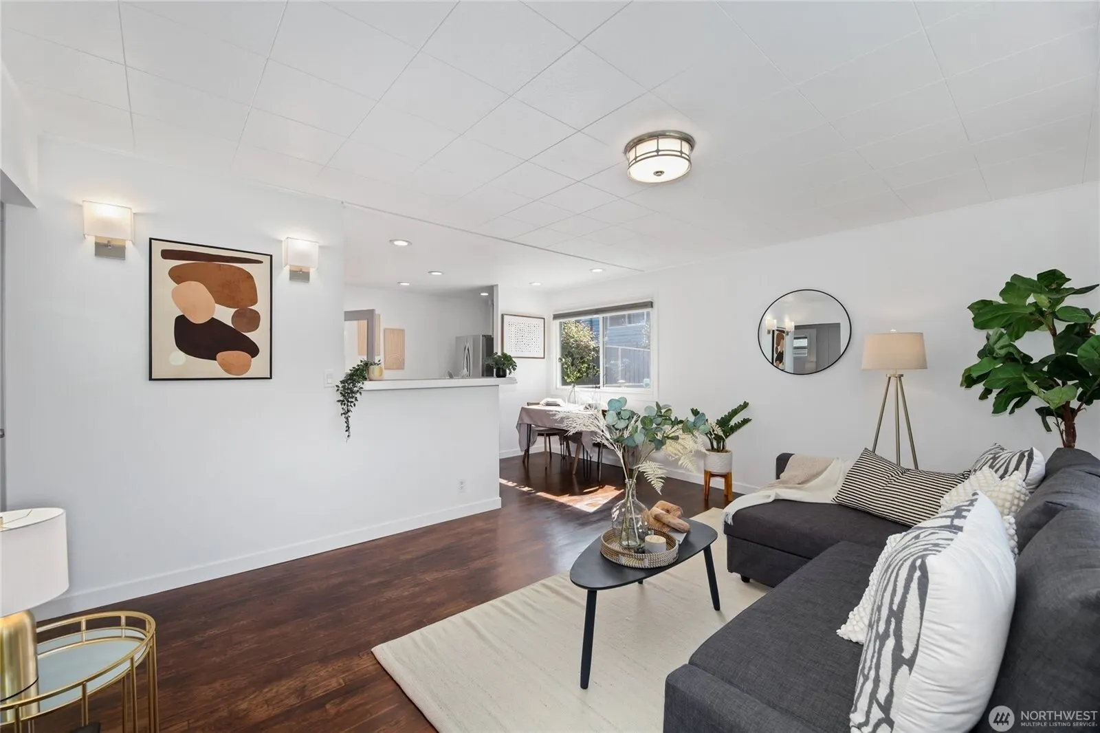 8826 22nd Avenue SW, Seattle, WA 98106