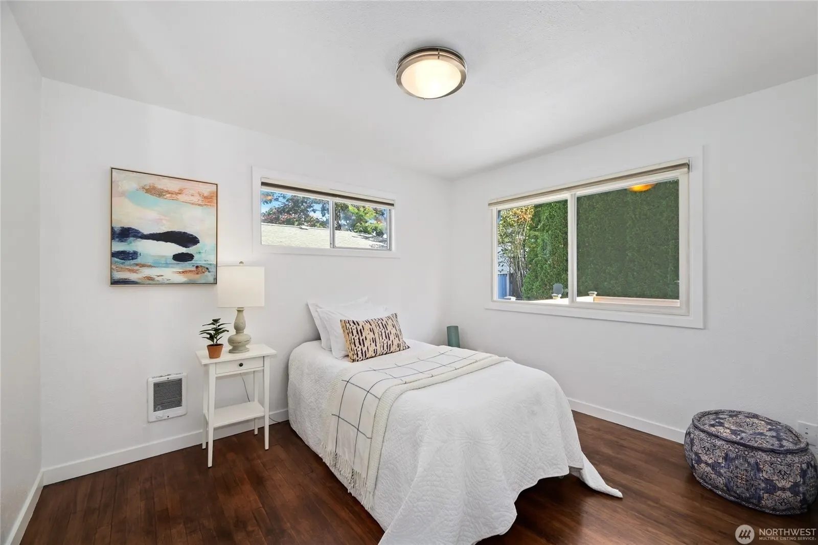 8826 22nd Avenue SW, Seattle, WA 98106