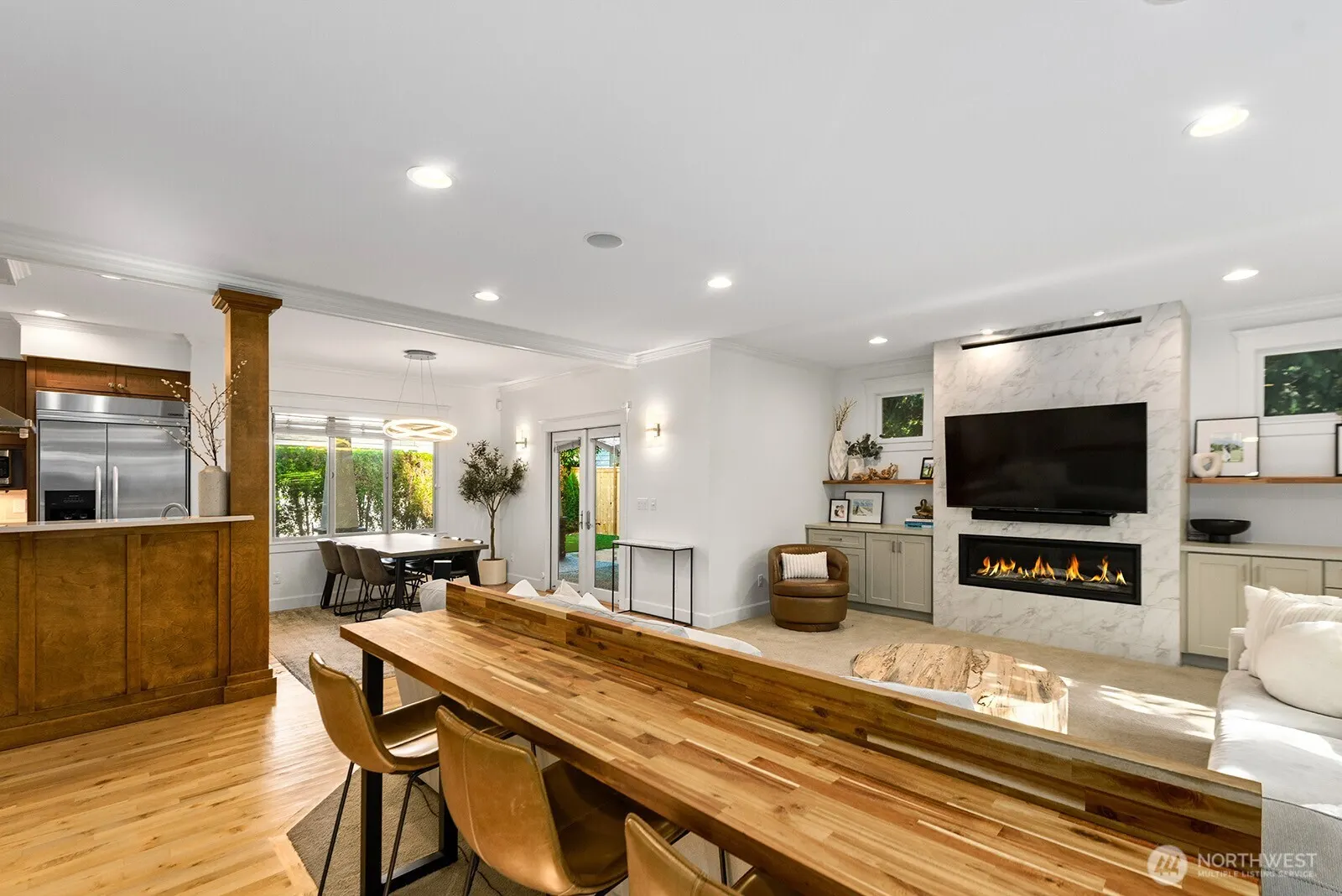 327 15th Avenue , Kirkland, WA 98033