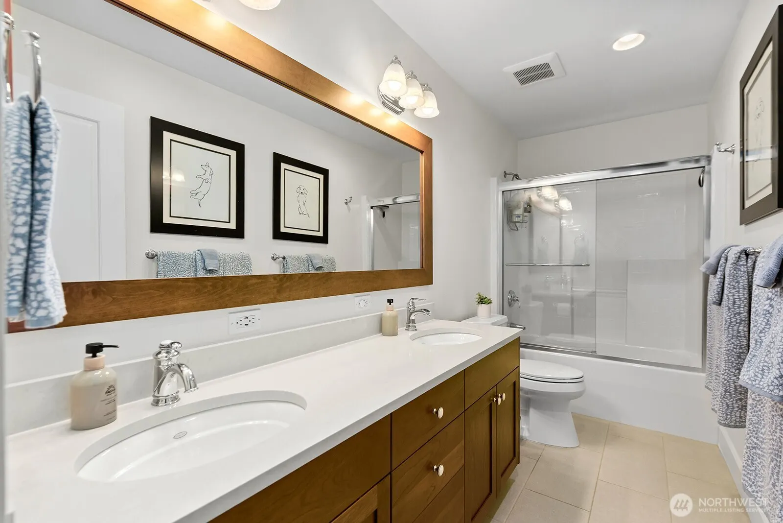 327 15th Avenue , Kirkland, WA 98033