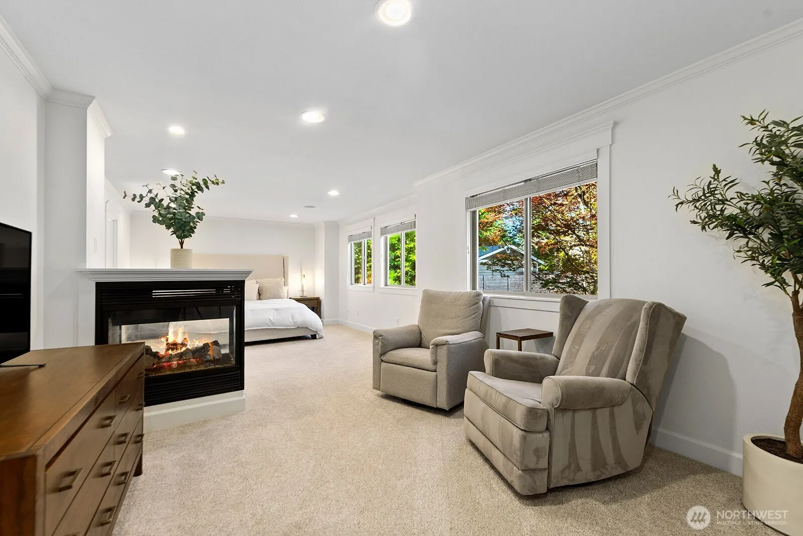 327 15th Avenue , Kirkland, WA 98033
