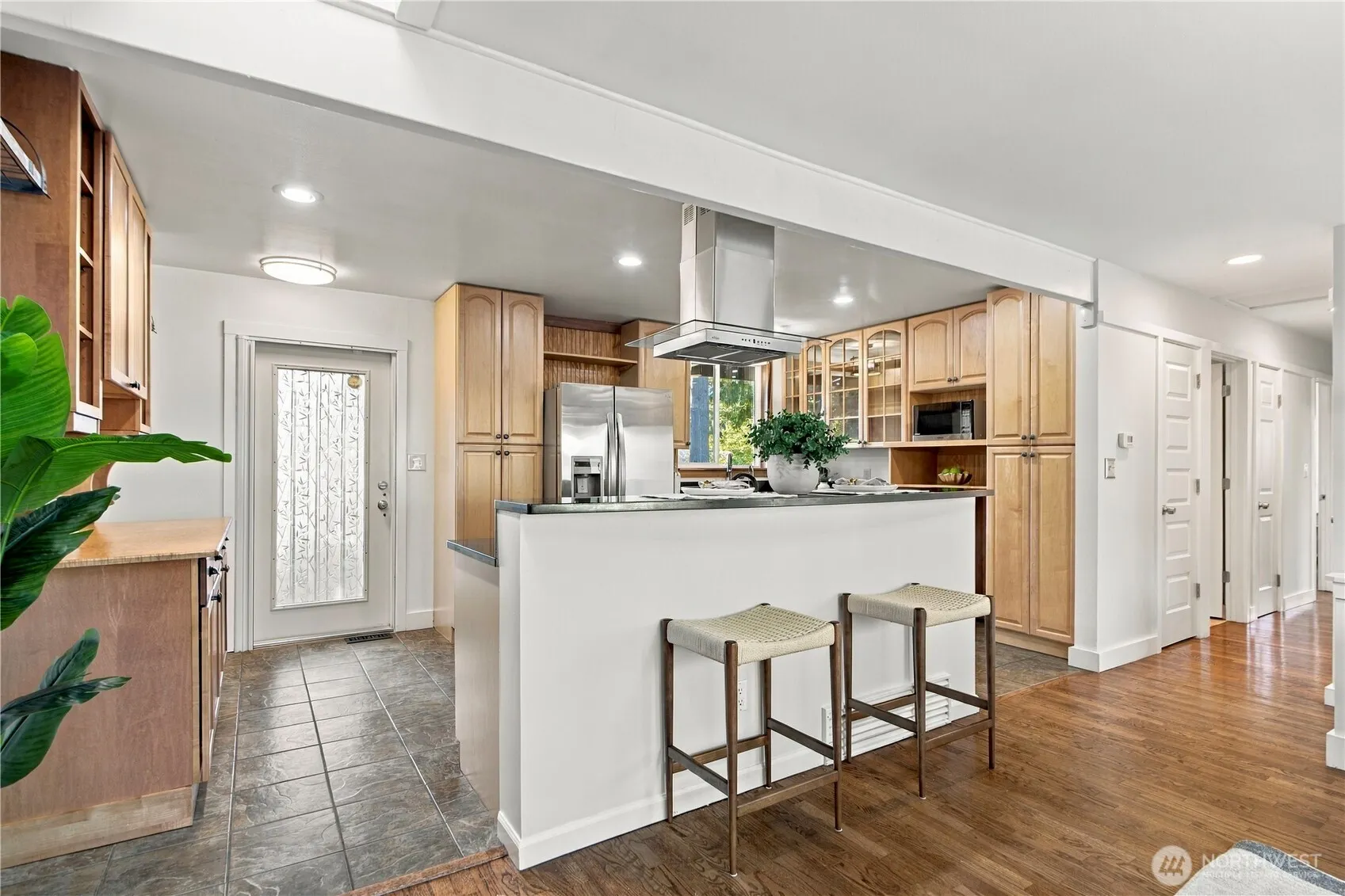 12119 NE 65th St , Kirkland, WA 98033