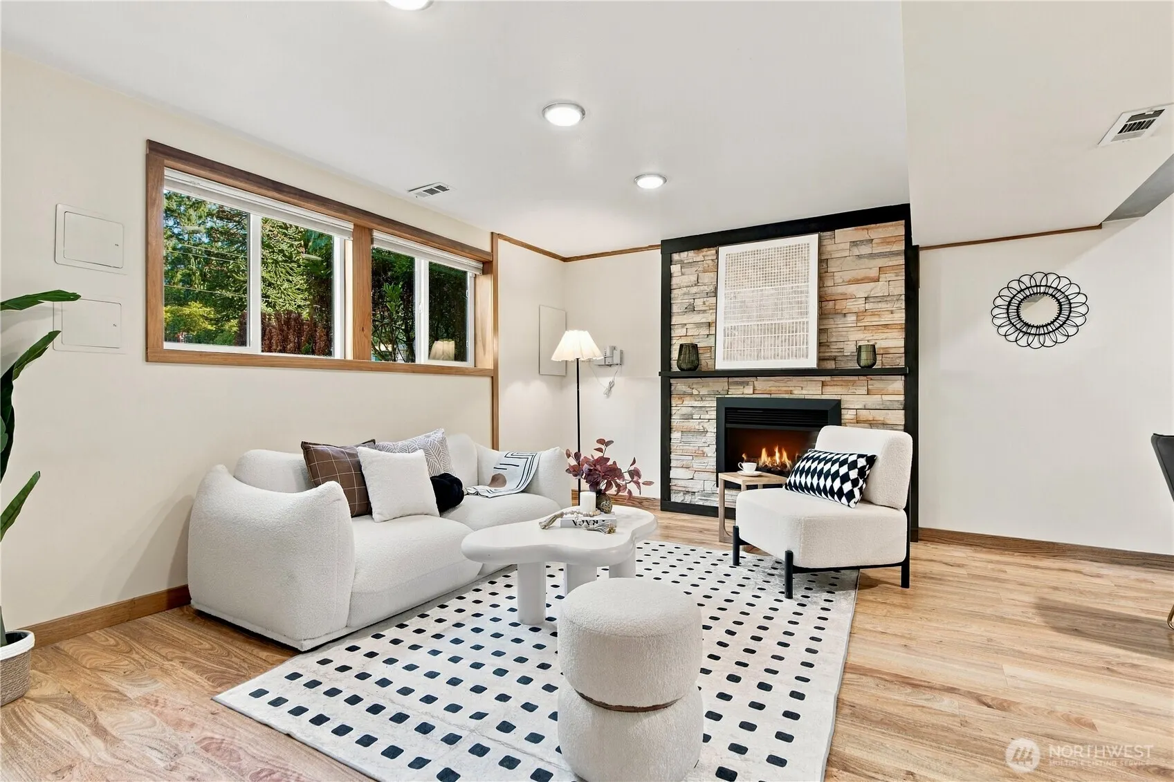 12119 NE 65th St , Kirkland, WA 98033