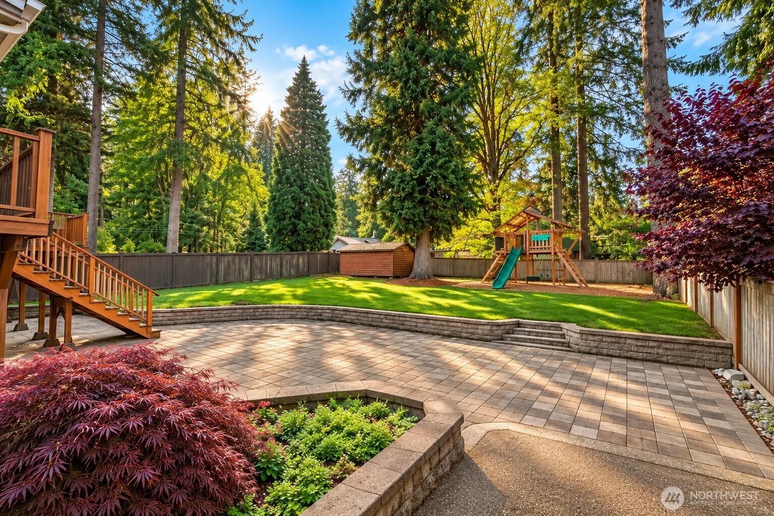 12119 NE 65th St , Kirkland, WA 98033