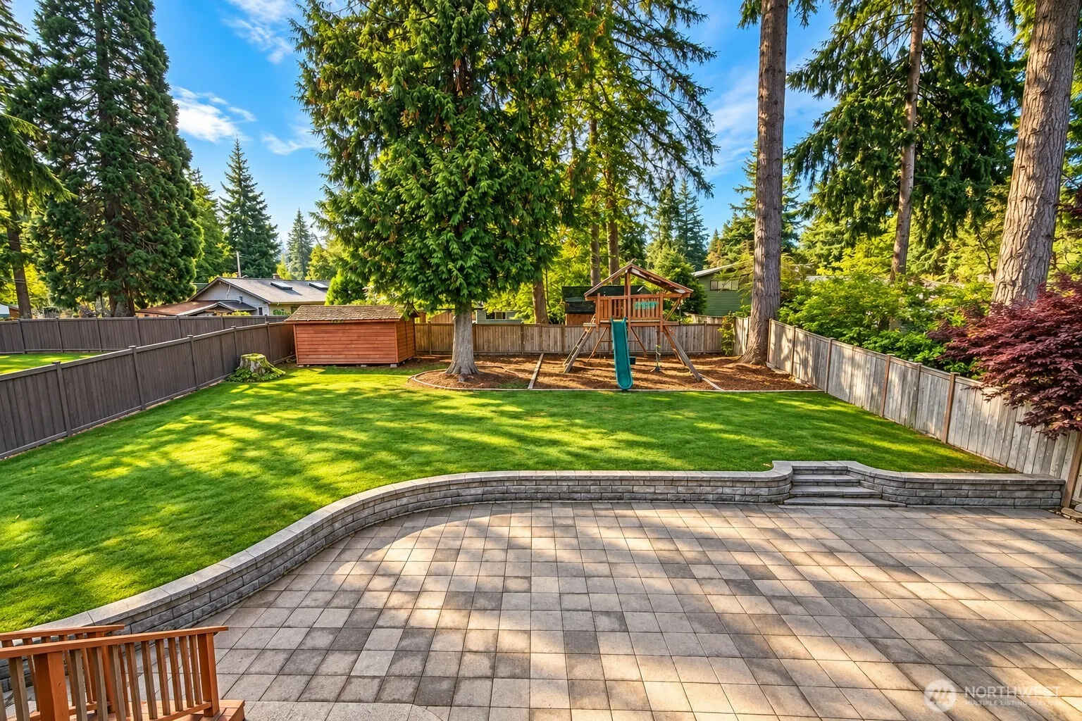 12119 NE 65th St , Kirkland, WA 98033